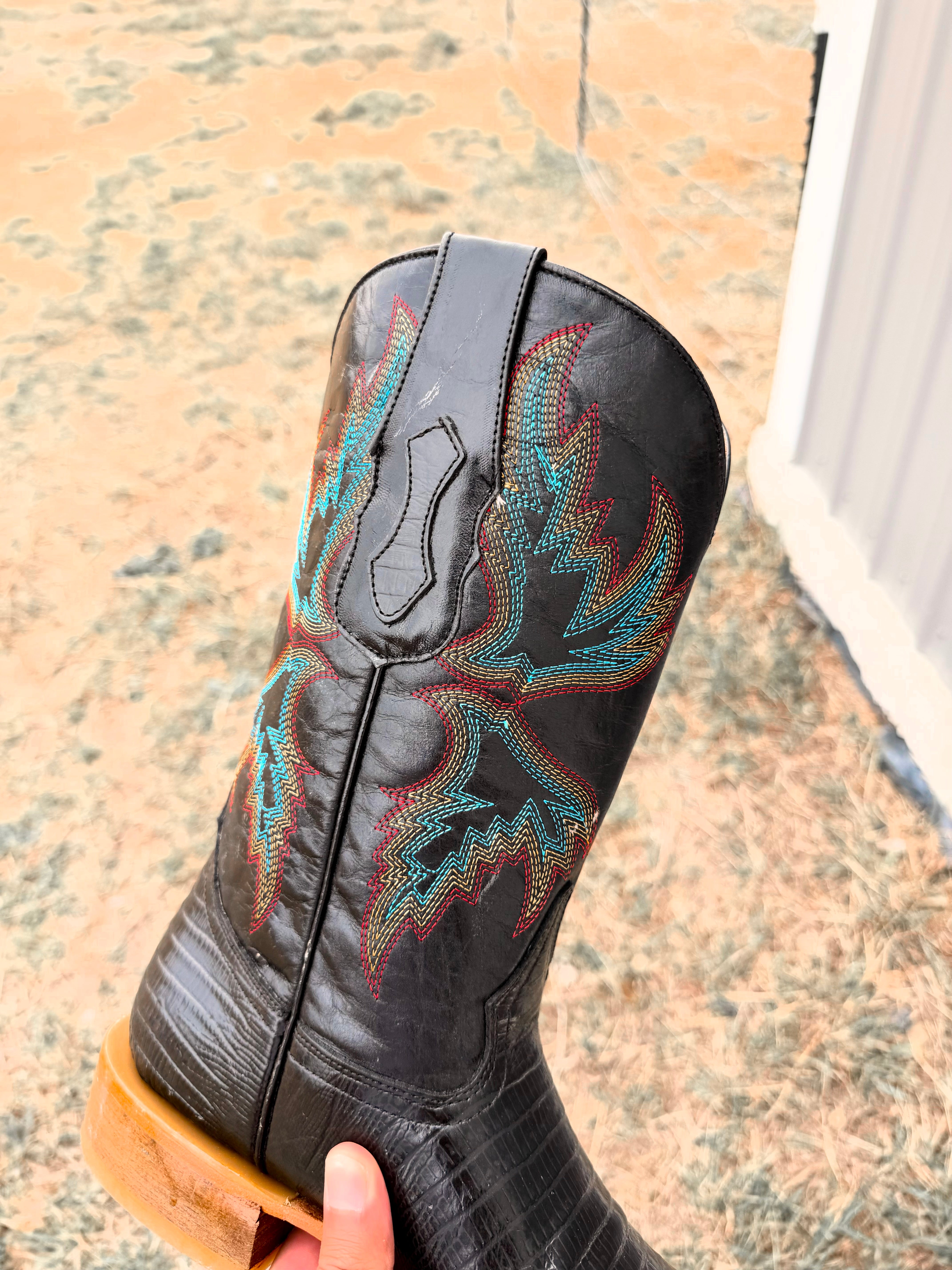 BLOWOUT SALE BOOT #23🚨