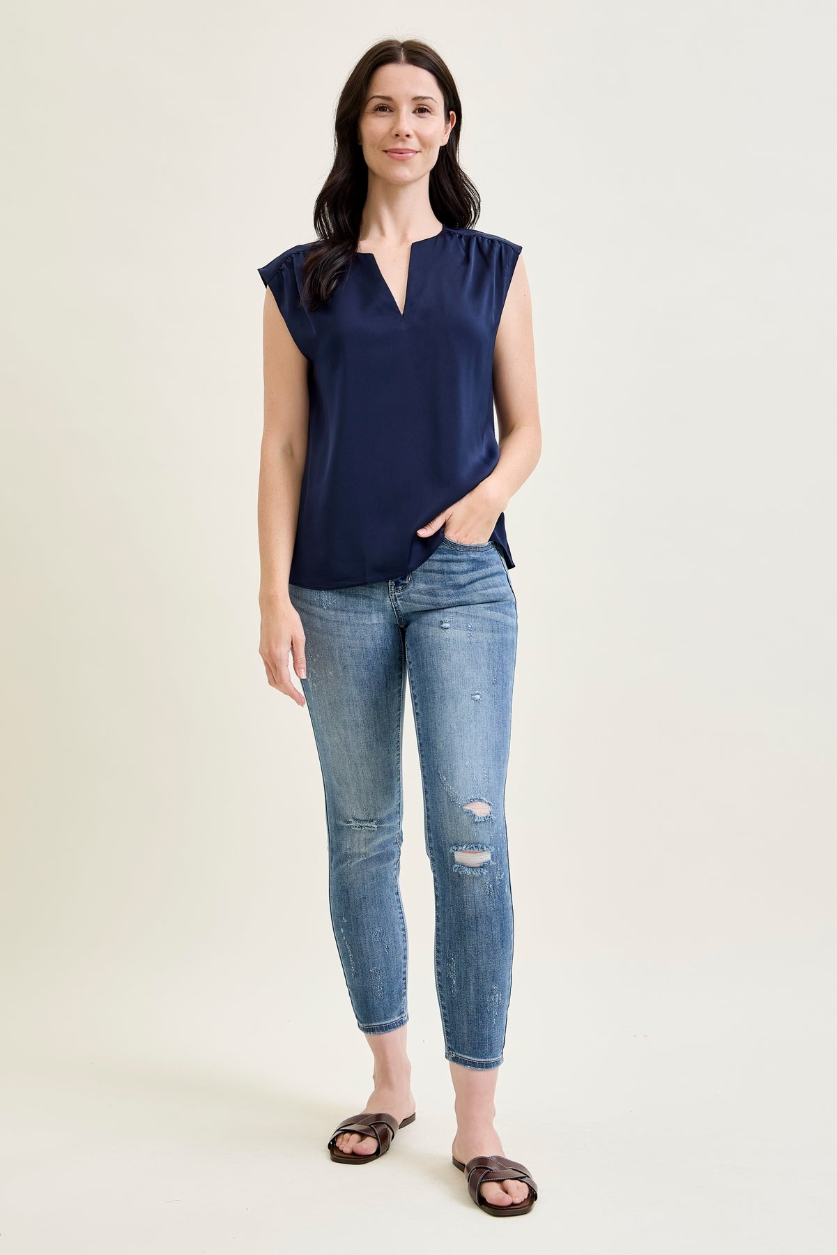 Lilah Distressed Boyfriend Jeans