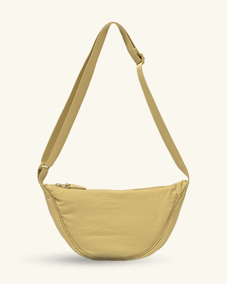 Women's Elegant & Stylish Handbag — Lightweight and Spacious