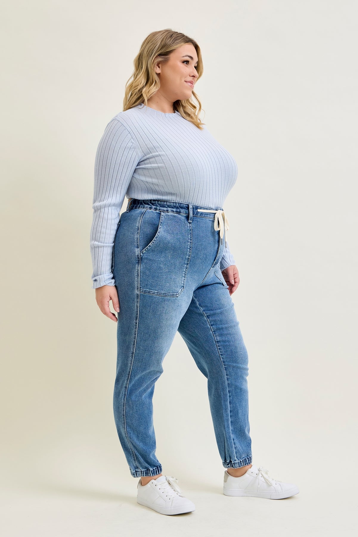 Elena Joggers - PLUS