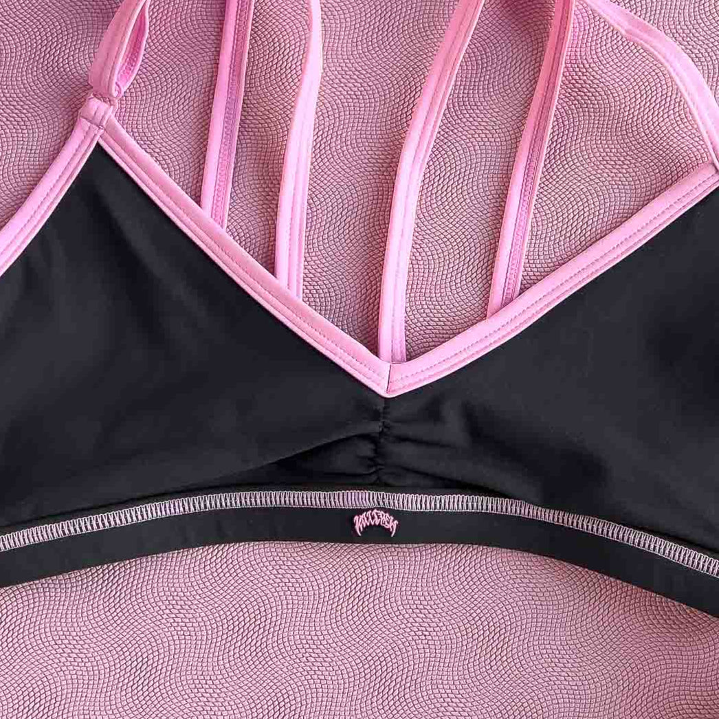 OUTSEAM SPORTS BRA - BLACK / PINK