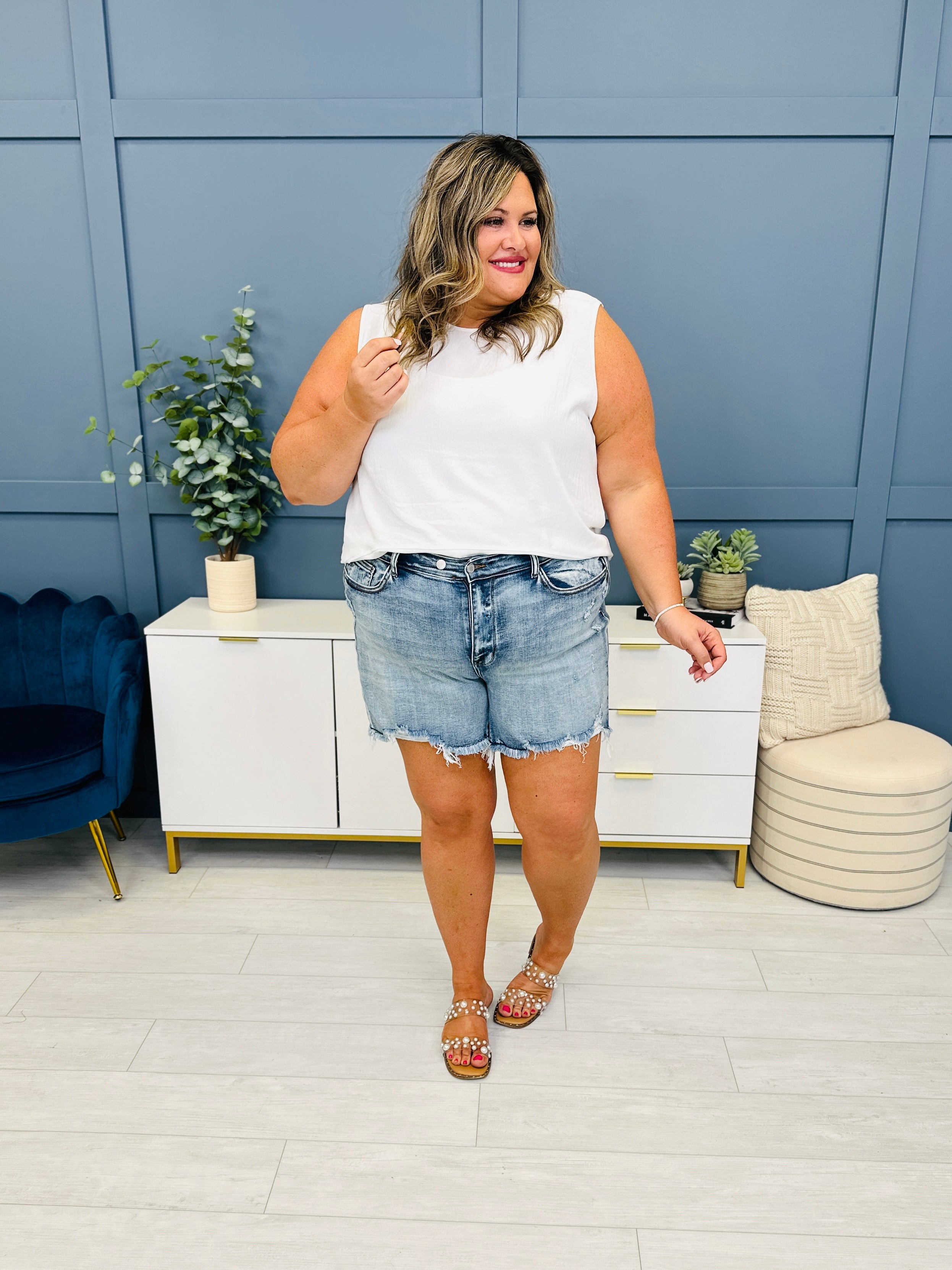 Judy Blue REG/CURVY Summer Snatch Double Button Midrise Adjustable Shorts