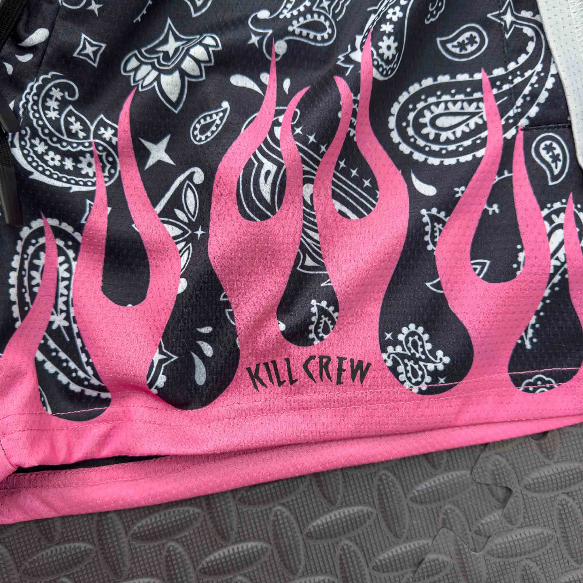 MUAY THAI SHORTS (MID THIGH CUT) BANDANA FLAME - BLACK / PINK
