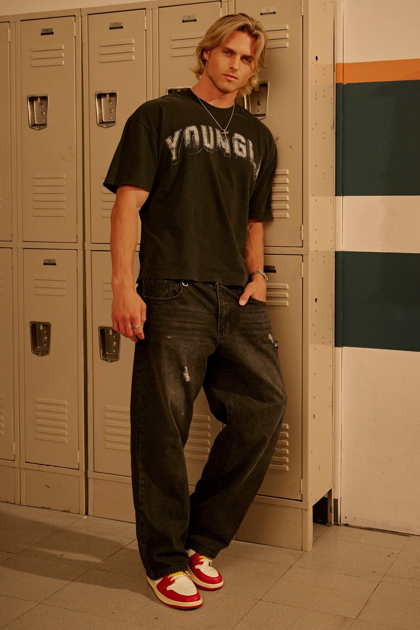 6037 - Loose Essential Jeans