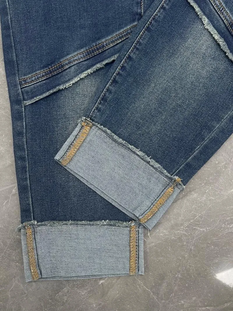 Raw Hem High-Waisted Denim Jeans with Pockets