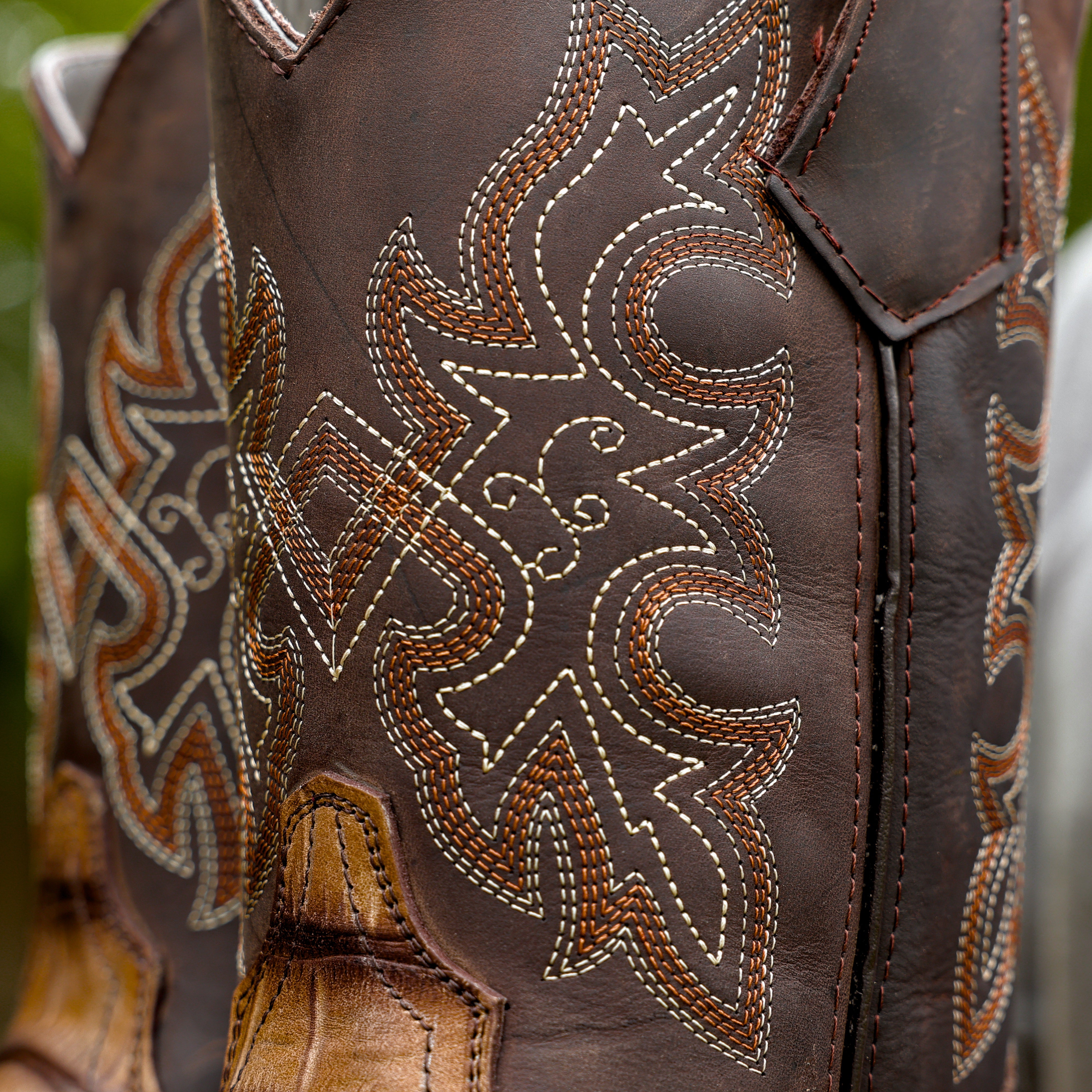 Moka American Gator Belly Leather Boots With Lightweight Soles - Square Toe