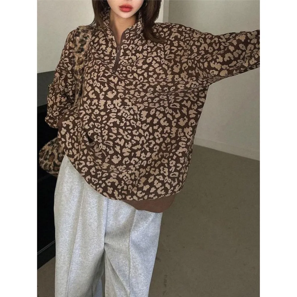 Women's Pullover Hoodie