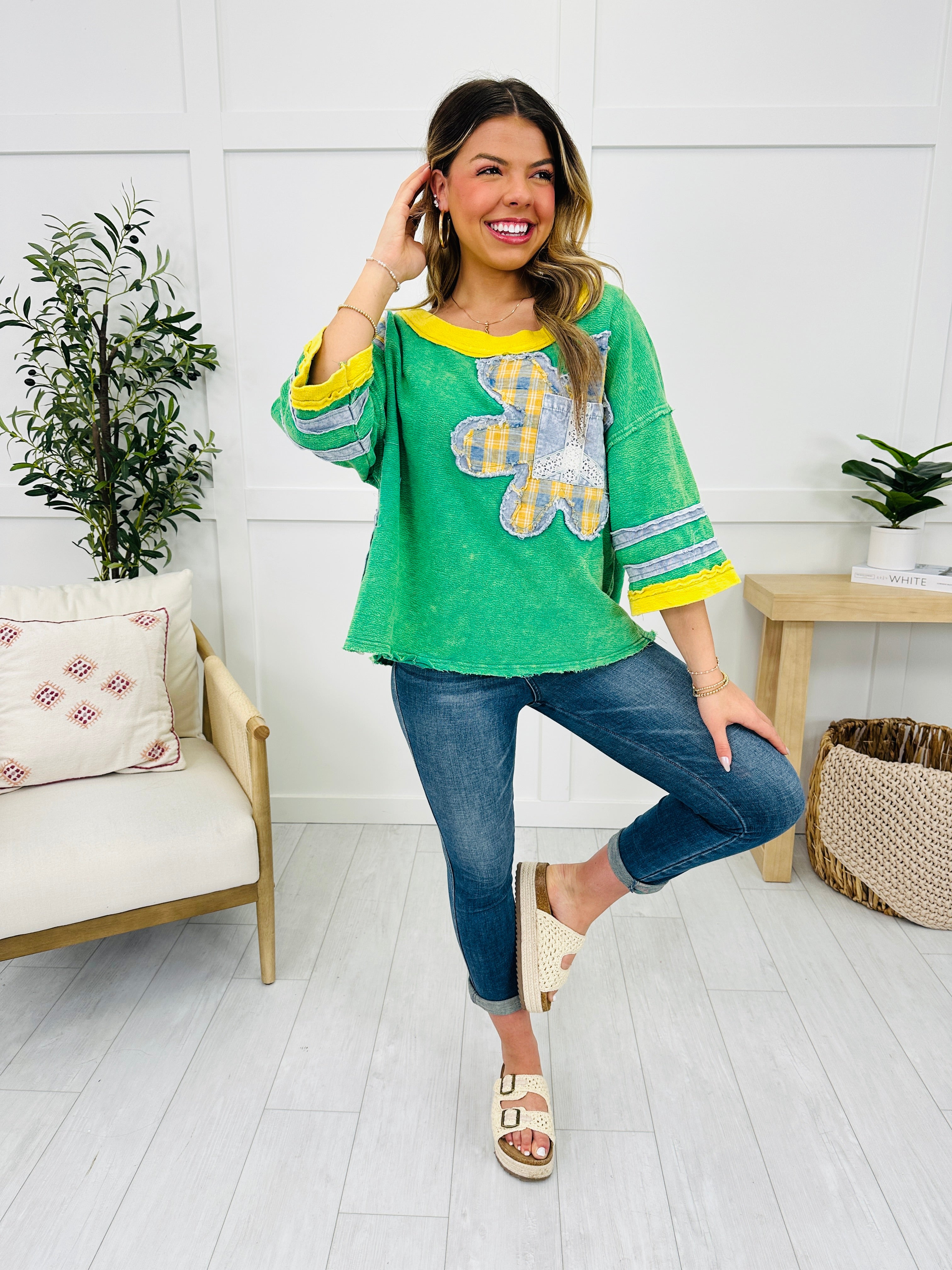 Retro Roots Pullover