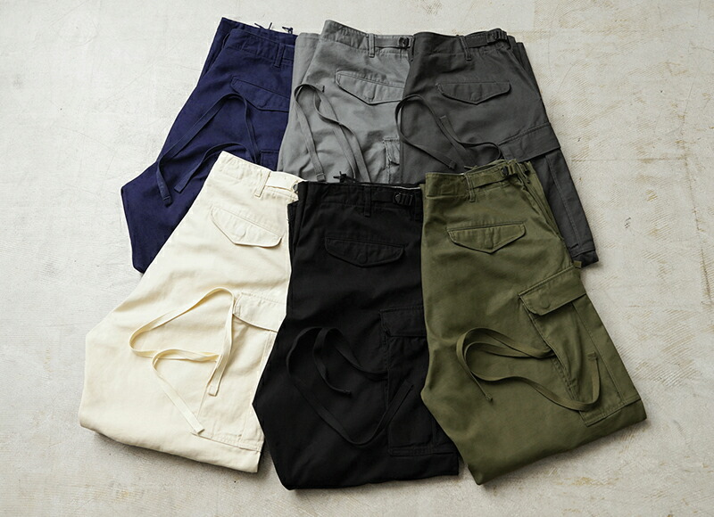 Vintage Style Wide Cargo Pants – Relaxed Fit Utility Trousers