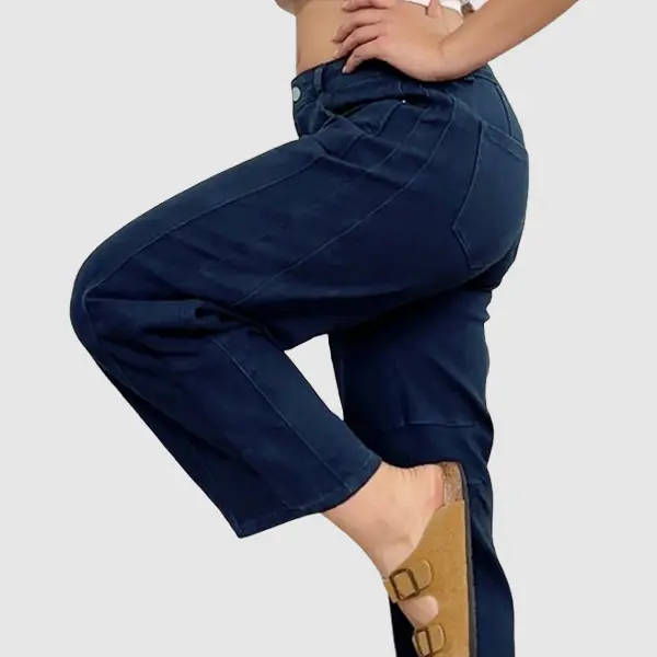 Cropped skinny jeans, no belt, casual summer style