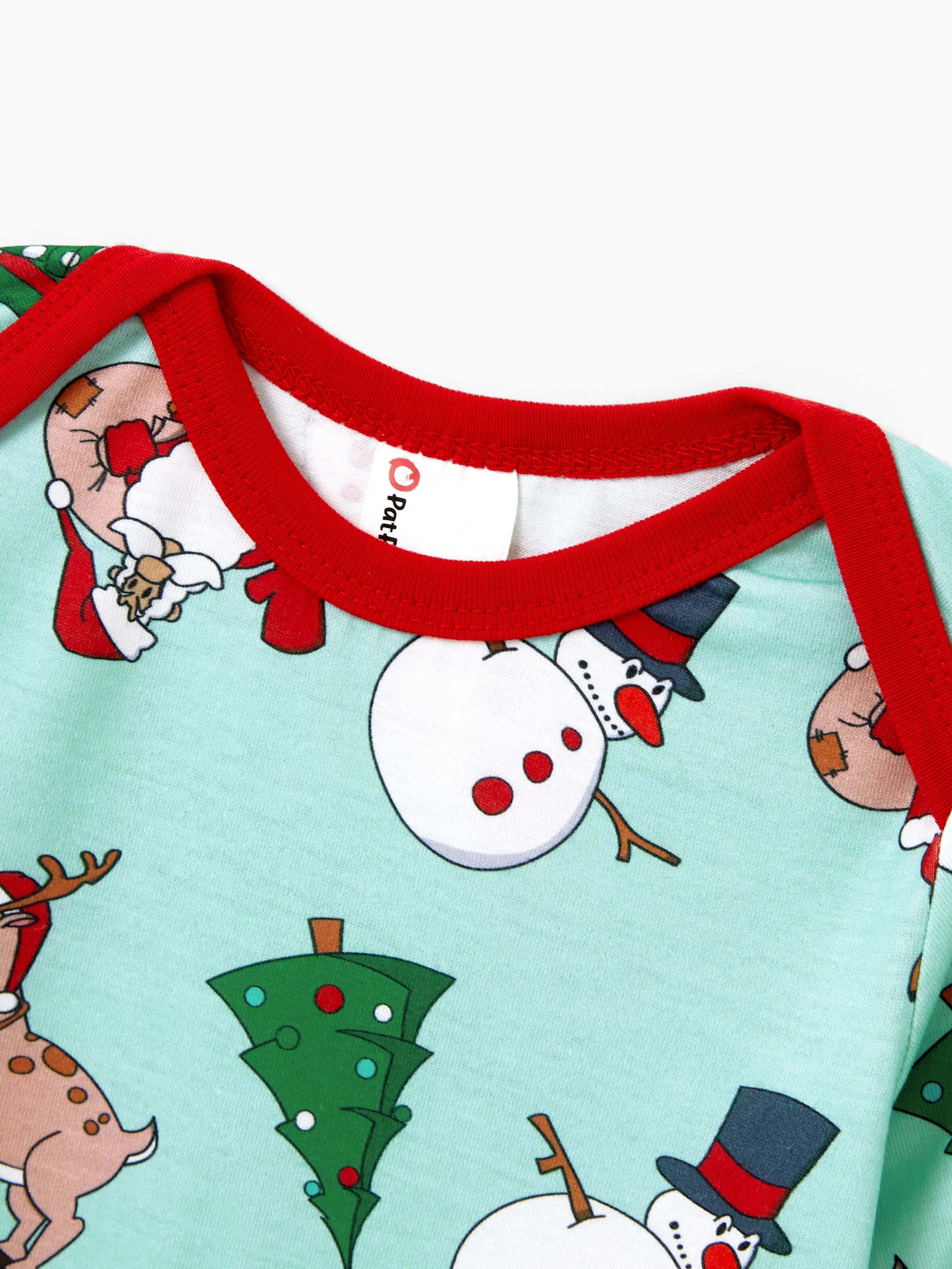 Christmas Matching Family Pajamas Set Reindeer Christmas-themed Print PJS with Christmas Socks Pale Green