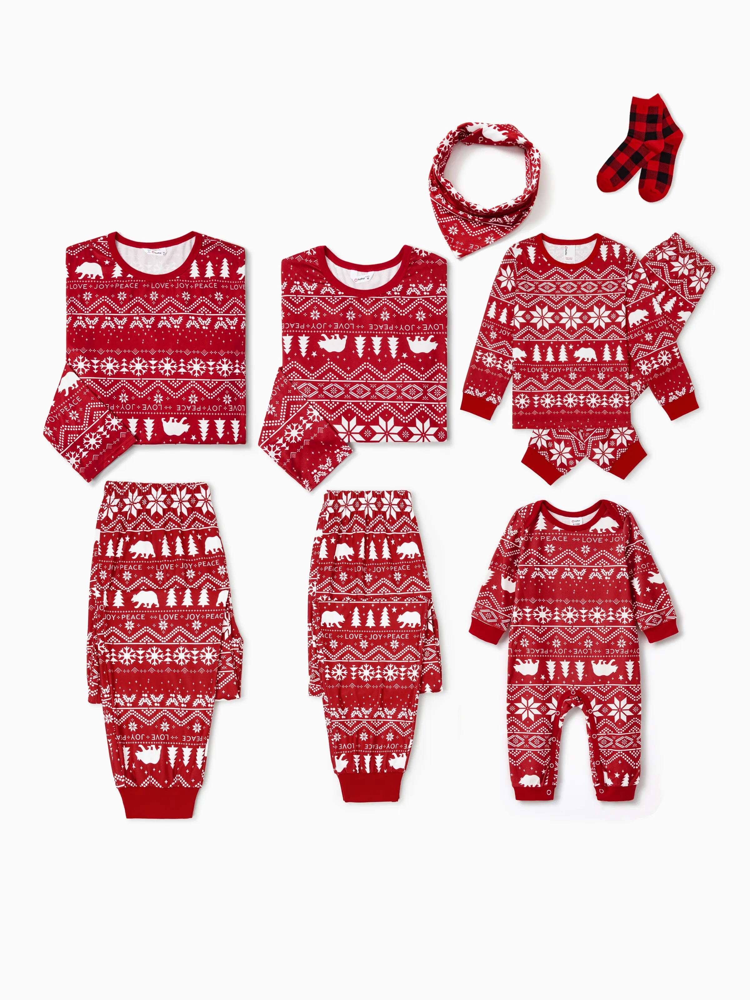 Christmas Print Family Matching Pajamas Sets with Christmas Socks Red