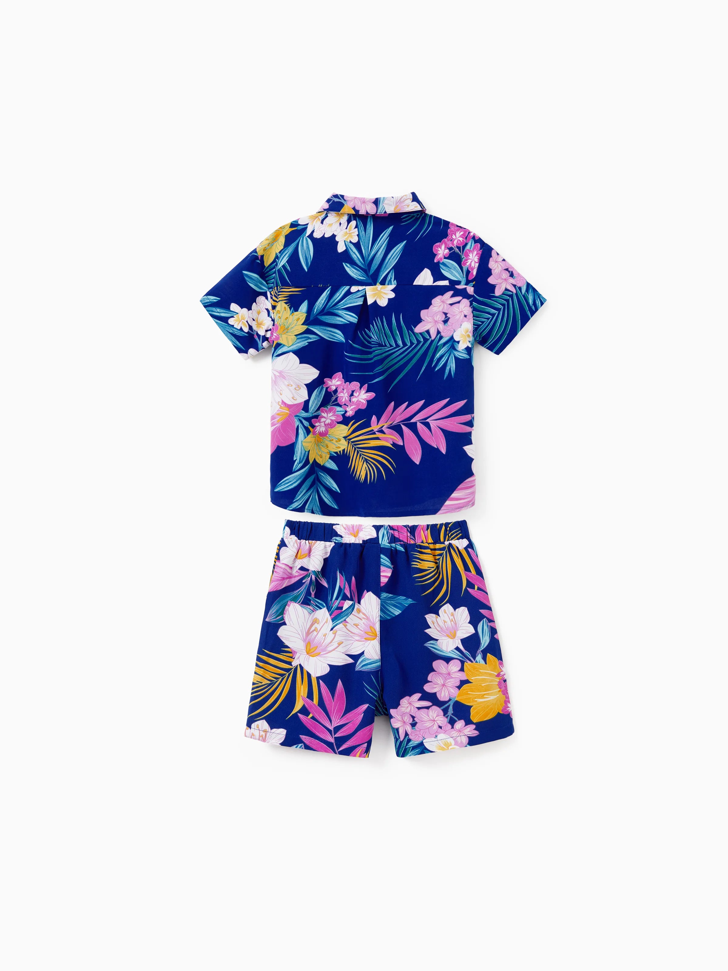 Daddy and Me Matching Family Hawaiian Outfits Tropical Floral Print Strap Dress or Short-sleeve Shirts & Shorts Set Summer Beachwear Set for Vacation  Deep Blue