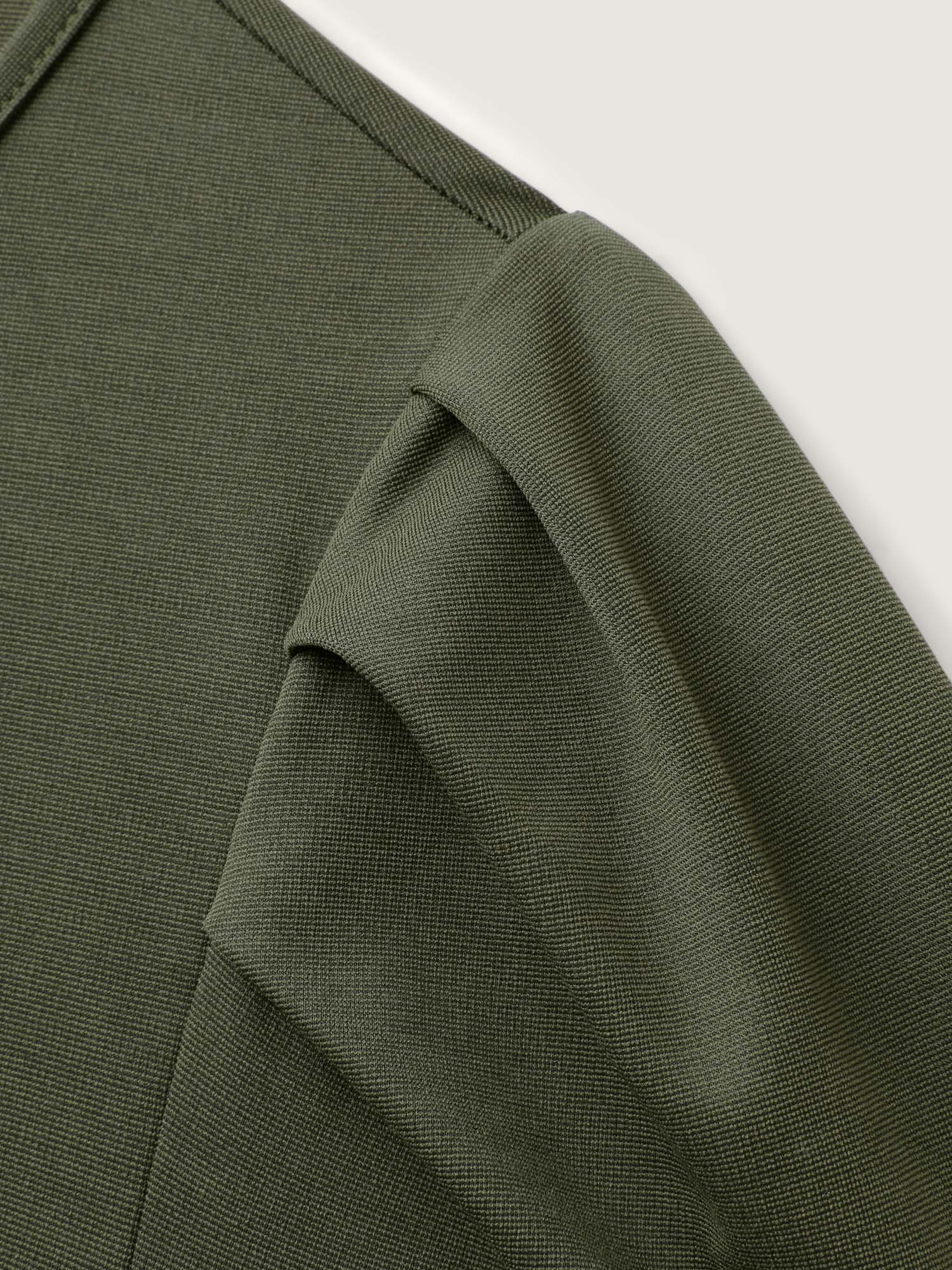 Pleated Skirt Triangular Waist Midi Dress