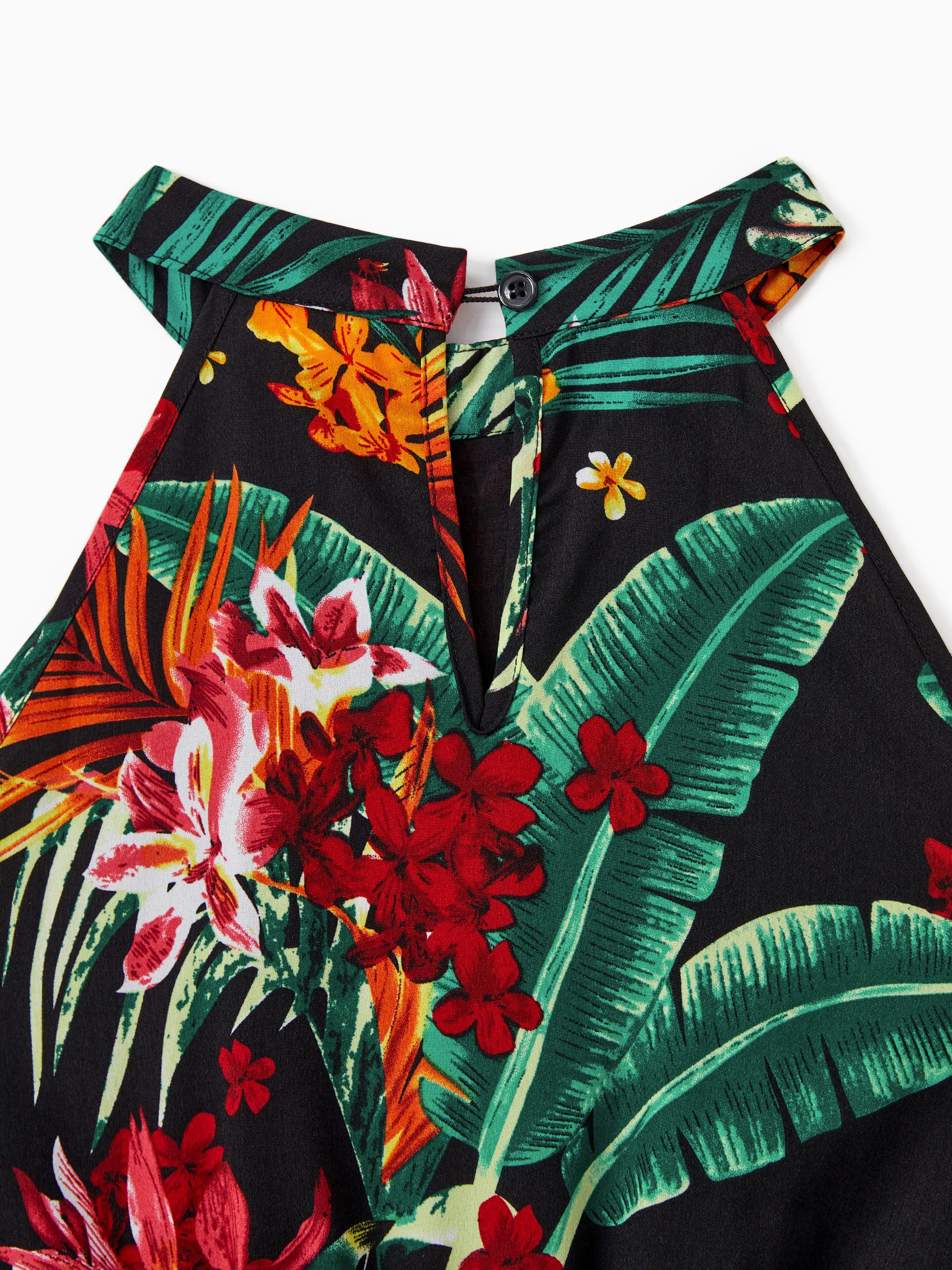 Family Matching Allover Plant Floral Print Halterneck Dresses and Short-sleeve Shirts Sets Black