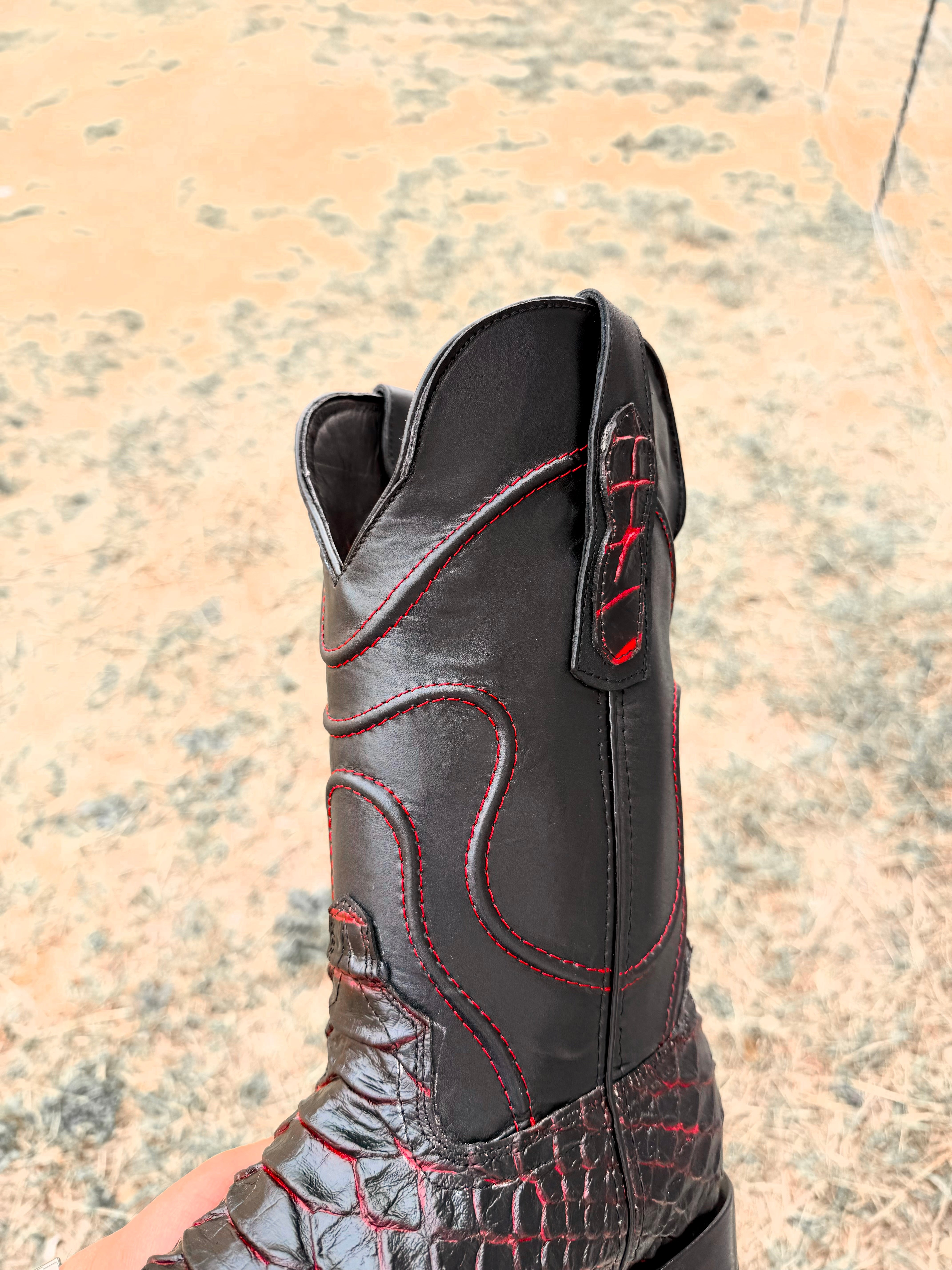 BLOWOUT SALE BOOT #26🚨