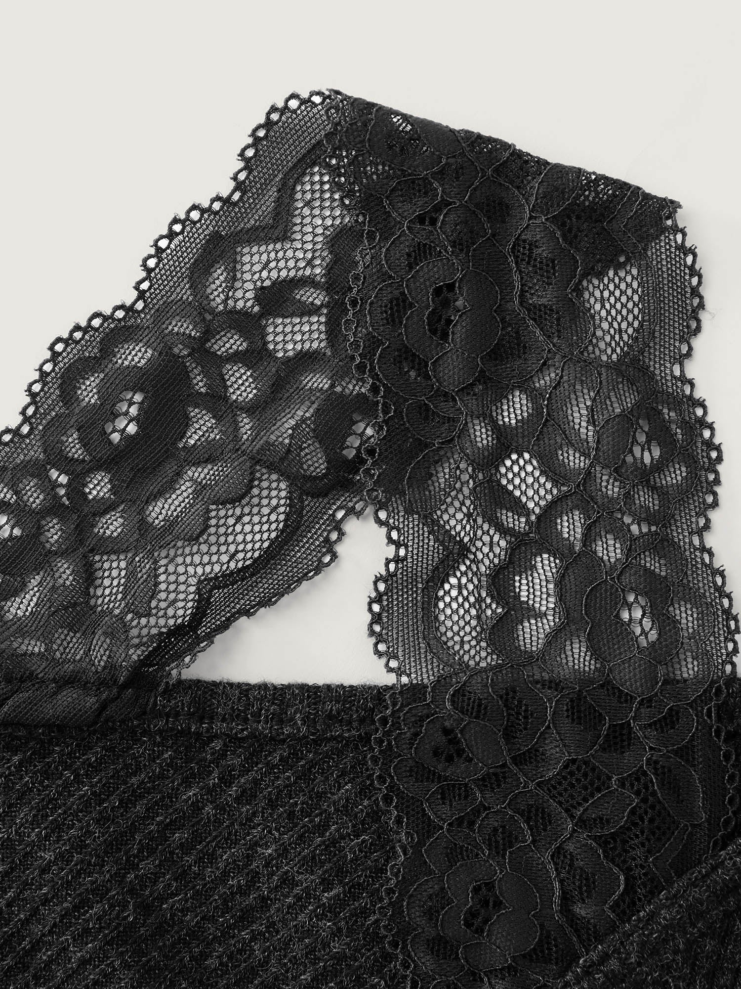 Lace Trim Off-Shoulder Split Hem Midi Dress