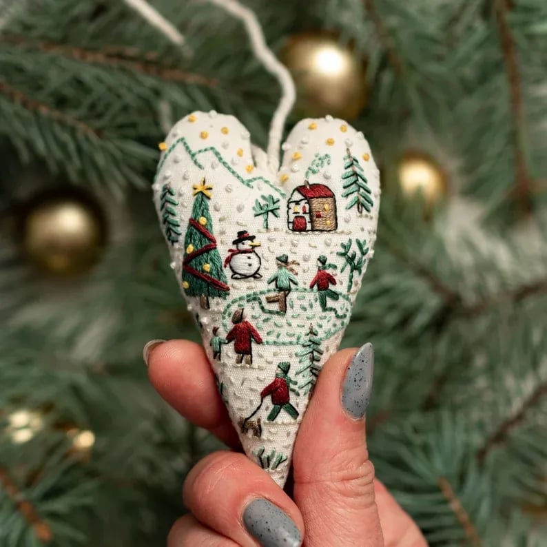 DIY Heart Shaped Hand Embroidered Christmas DIY material kit