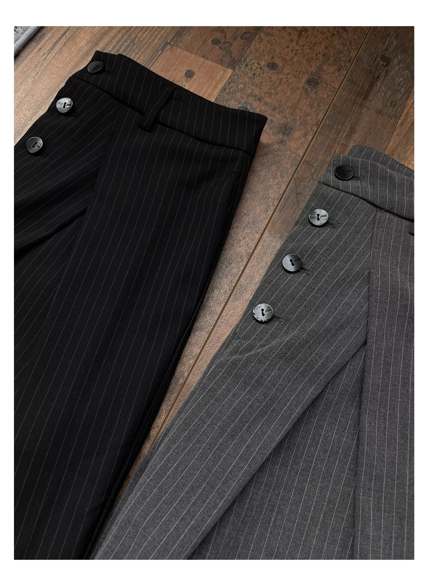 Pleated casual multi-button trousers