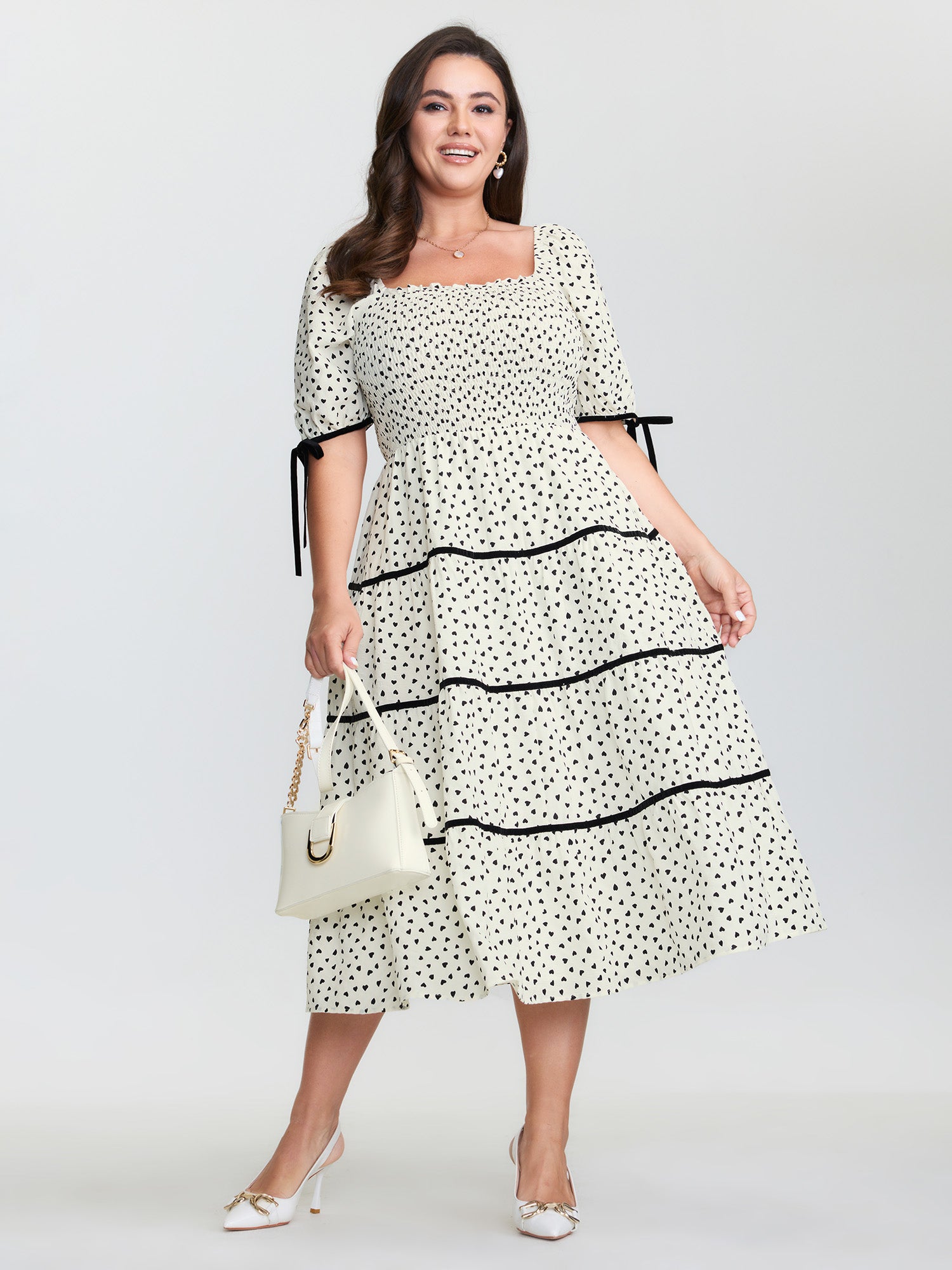 Little Heart Print Shirred Contrast Tie Midi Dress