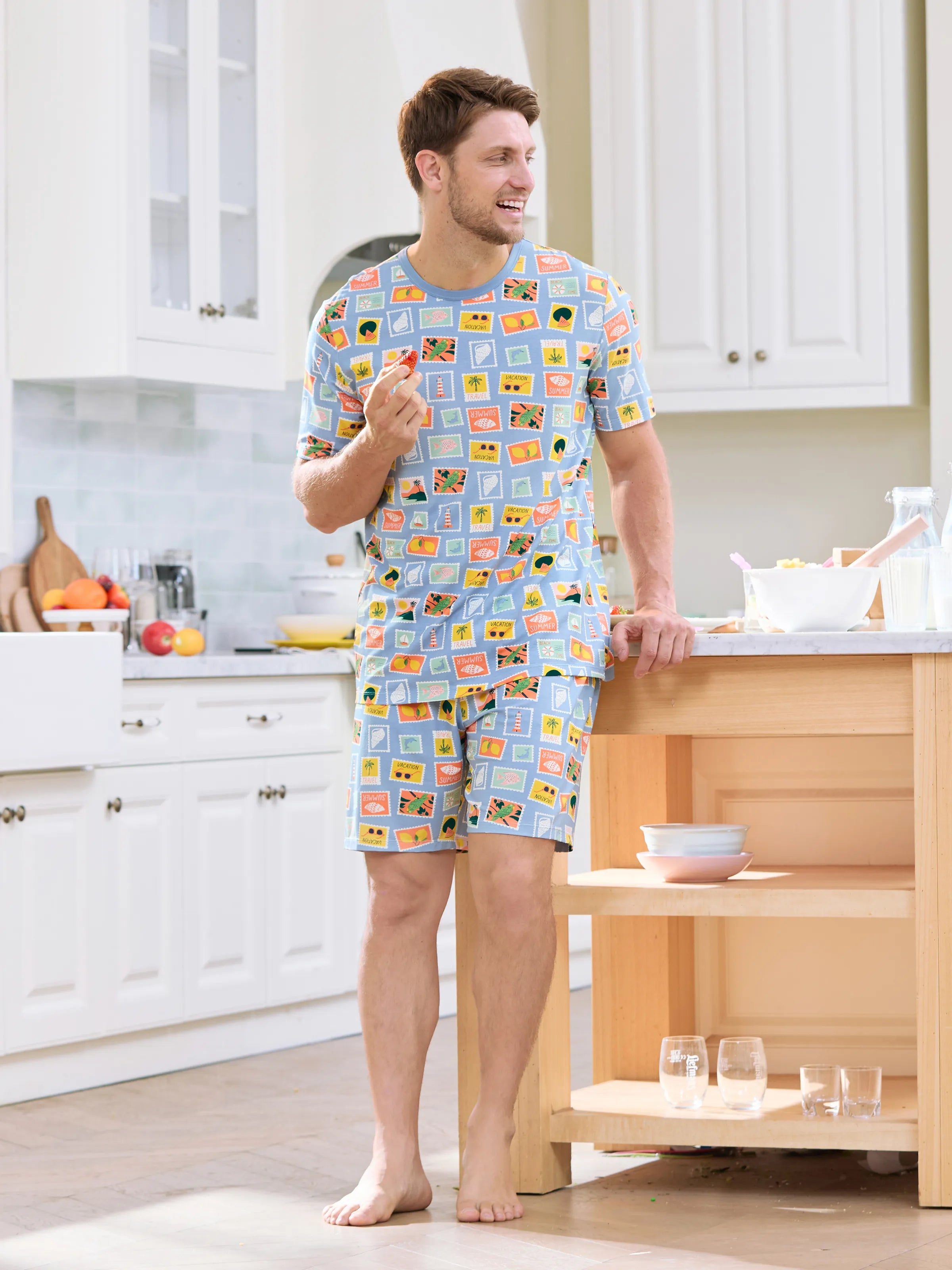 Bamboo Family Pajamas Vacation Theme Print Short-sleeve Matching Pajama set (Snug-Fitting for Children) Color block