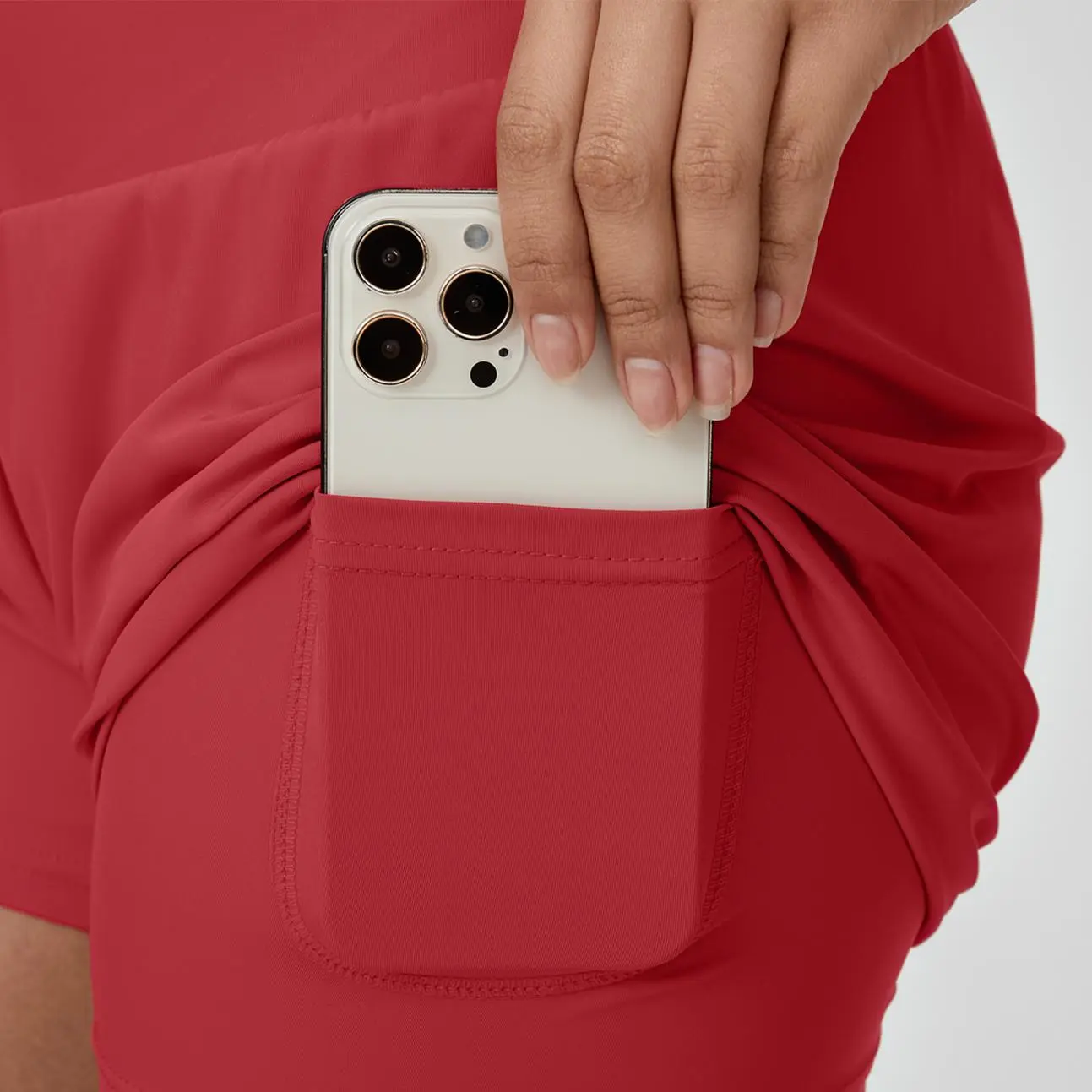 High Waisted Back Pocket & Side Hidden Pocket 2-in-1 Yoga Shorts 3