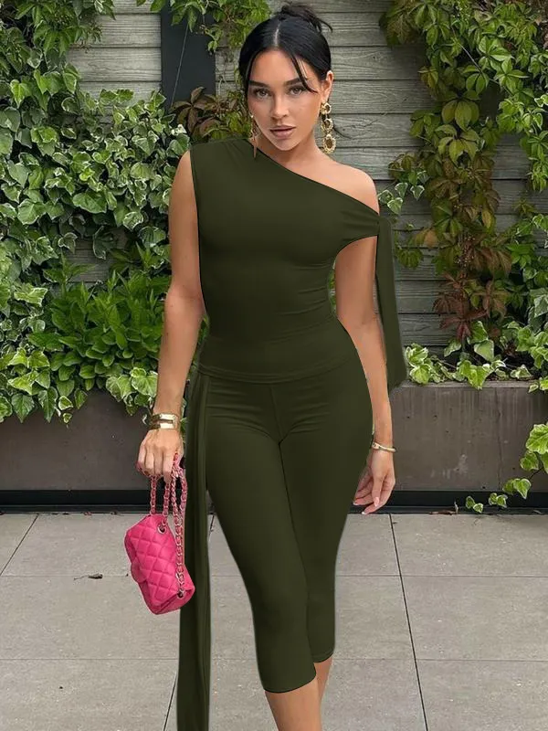 Women's Solid Asymmetrical Neck Knot Design Top & High Waist Capri Pants Two-piece Set