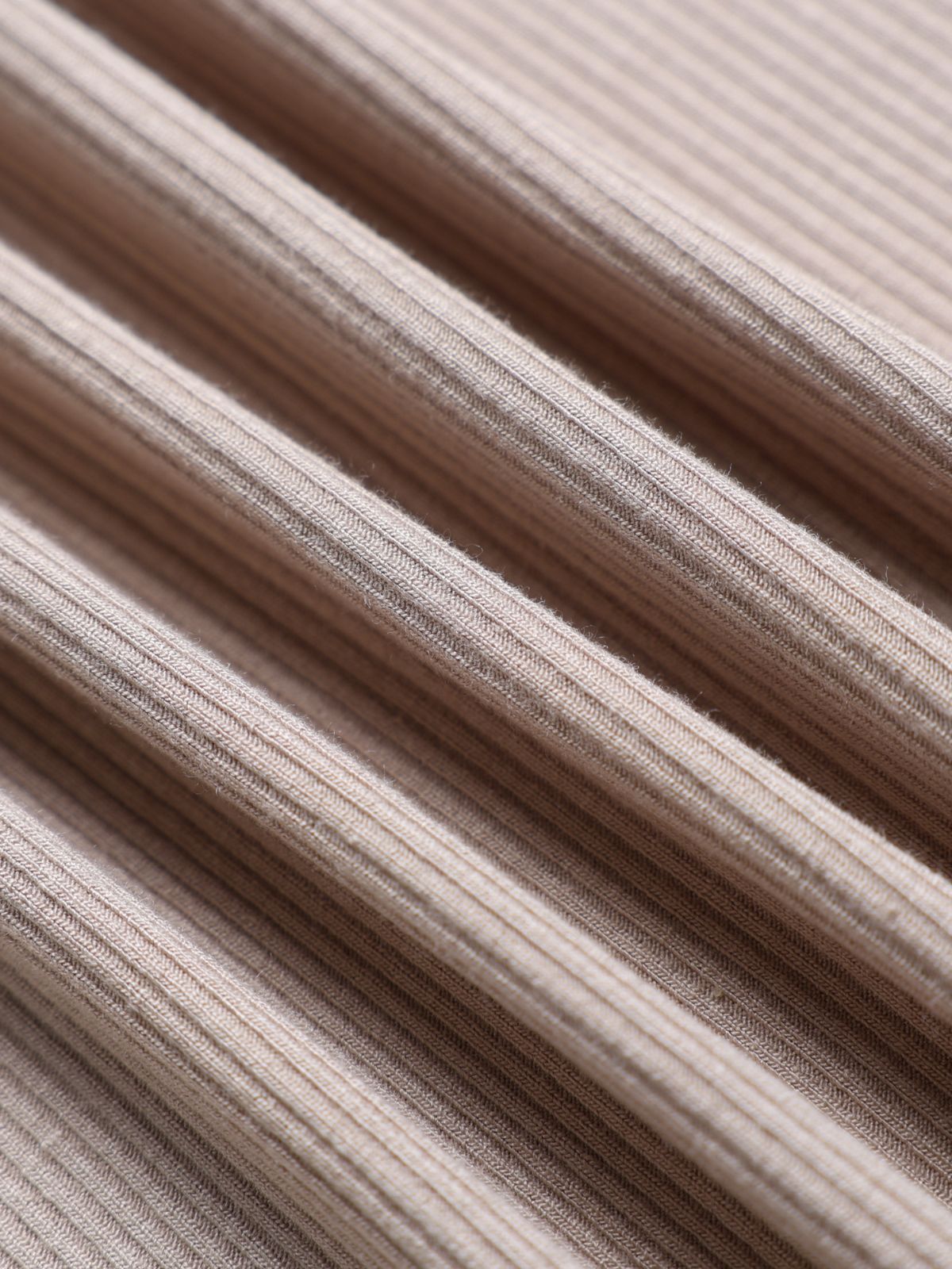 Rib Contour Crop Tank