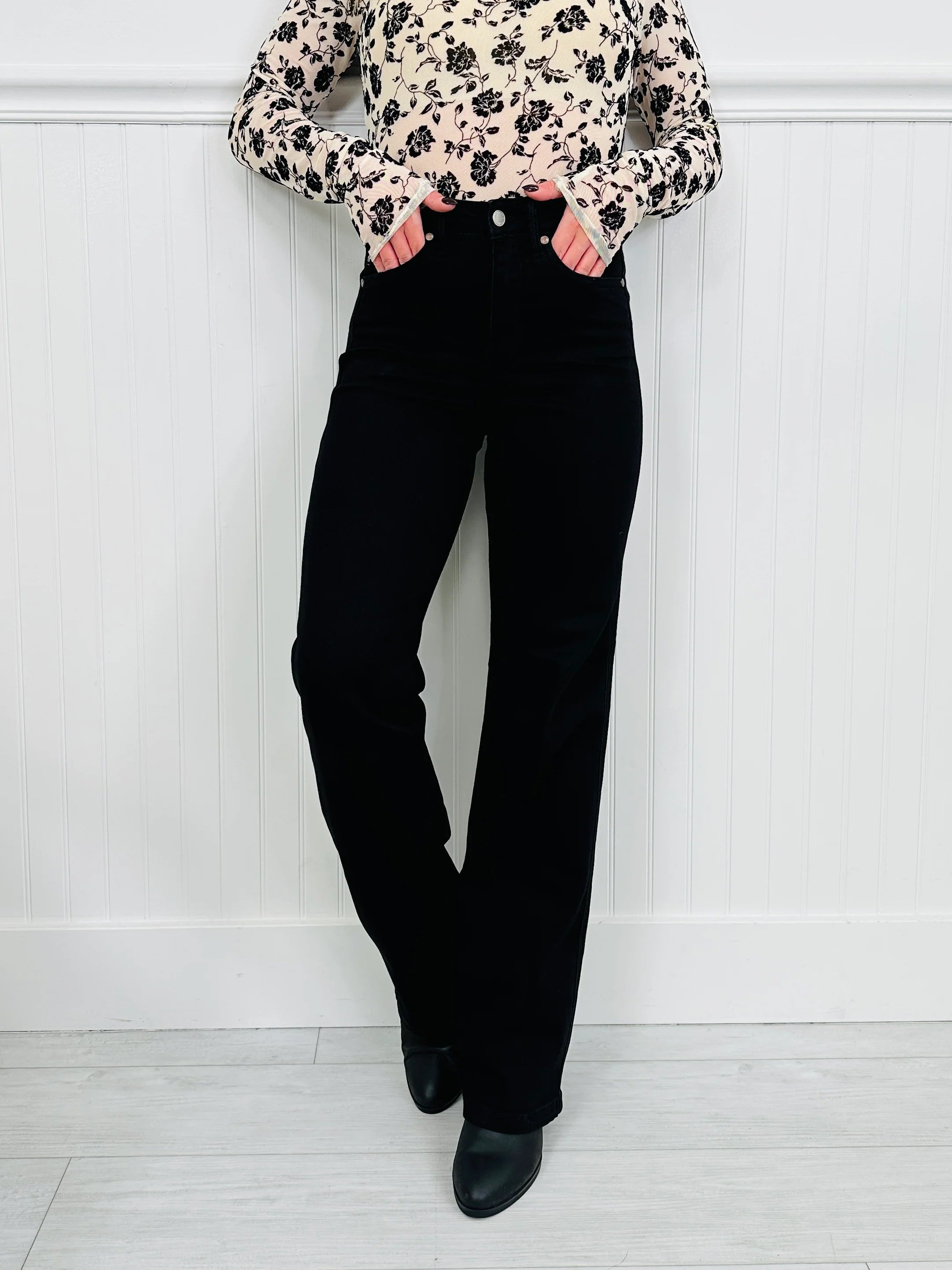 Judy Blue Forever Flattering Tummy Control Straight Leg Black Jeans