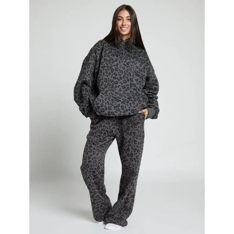 Minimalist Straight Leg Sweatpants (Just $3 Each!)