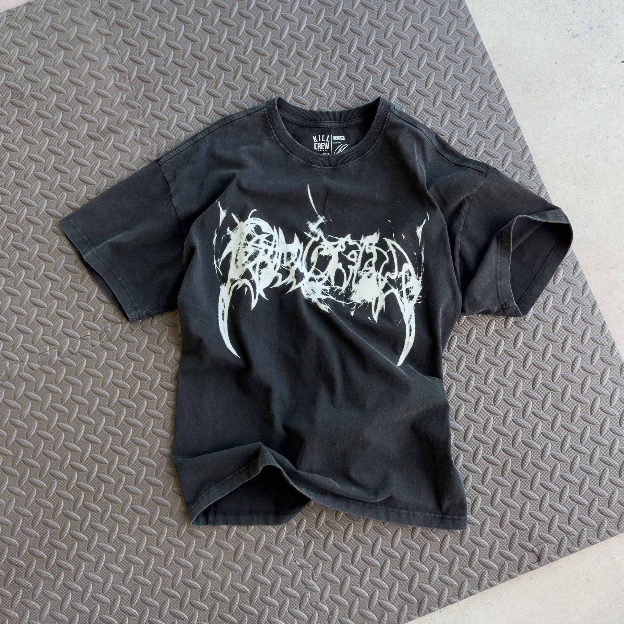 RELAXED FIT LUX SMOKE WOLF T-SHIRT - BLACK