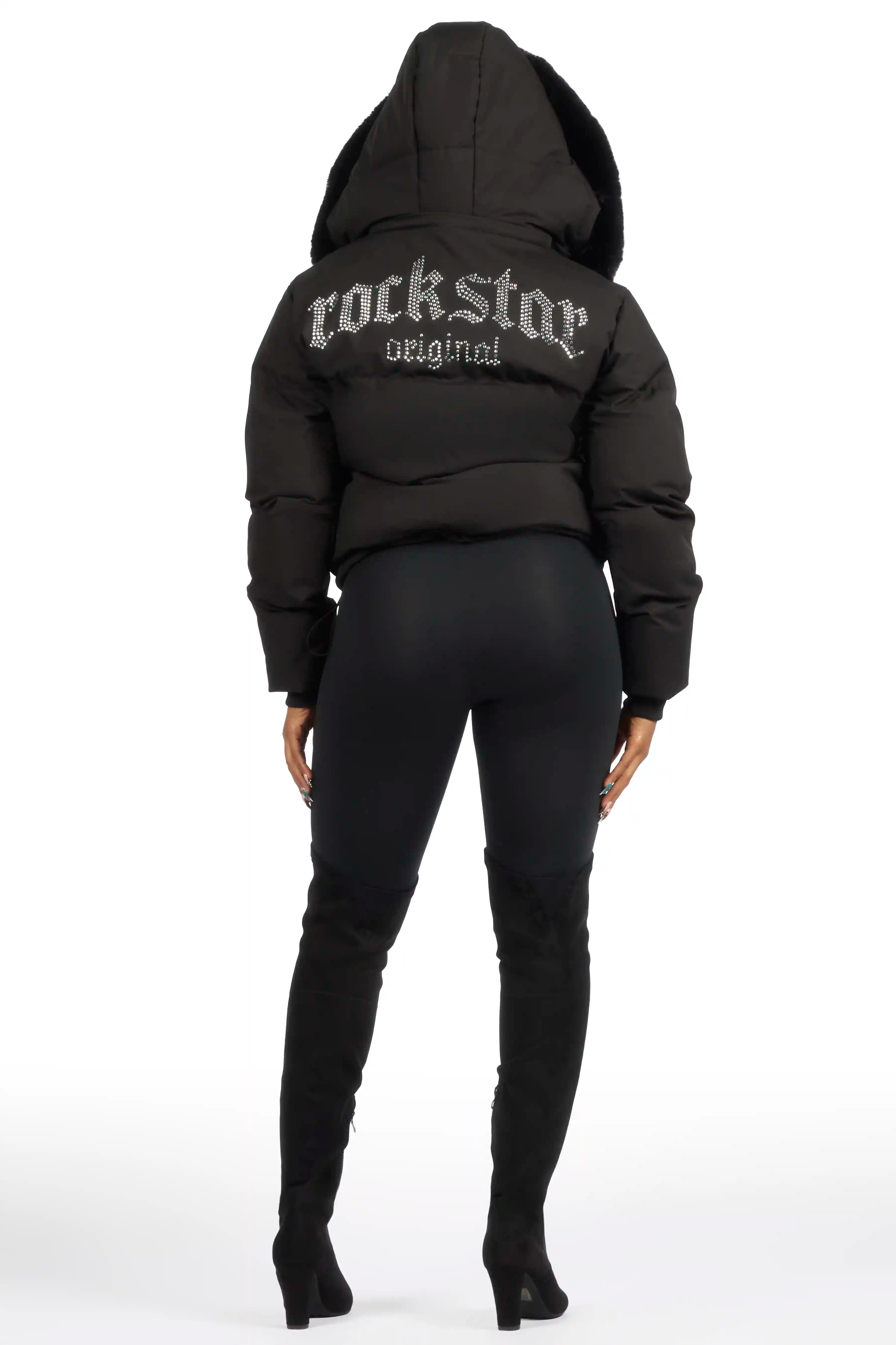 Dontaisha Black Puffer Jacket With Fur Trim