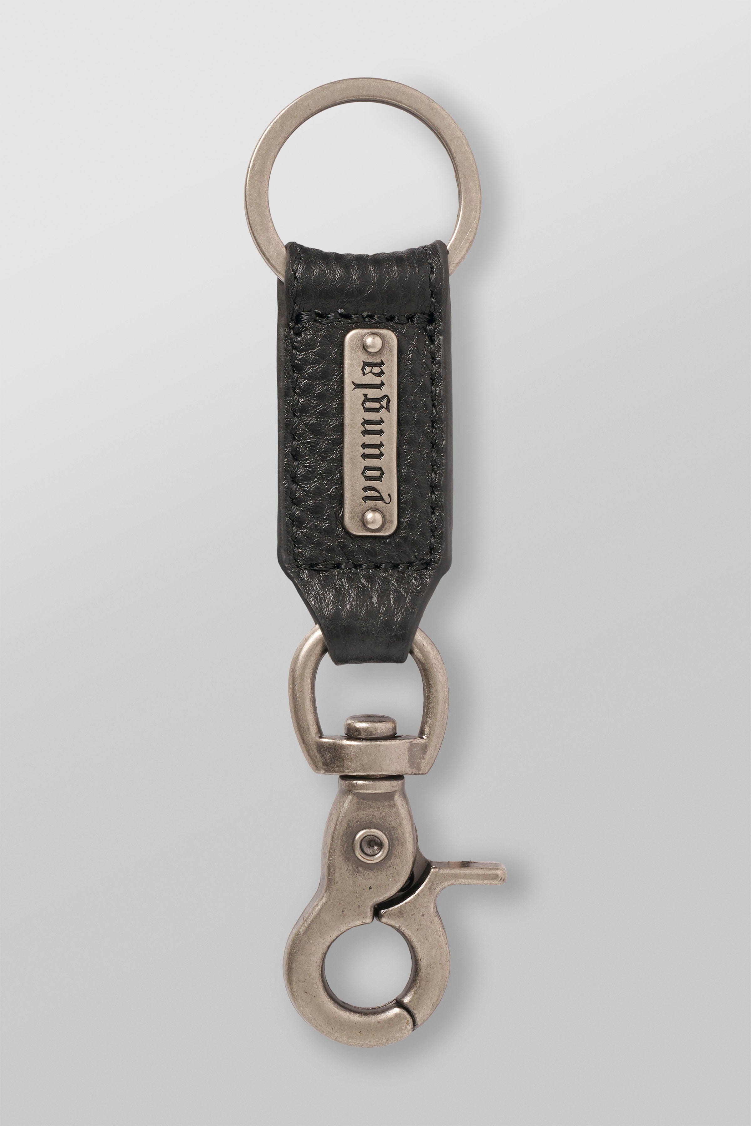 9052 - Leather Keychain