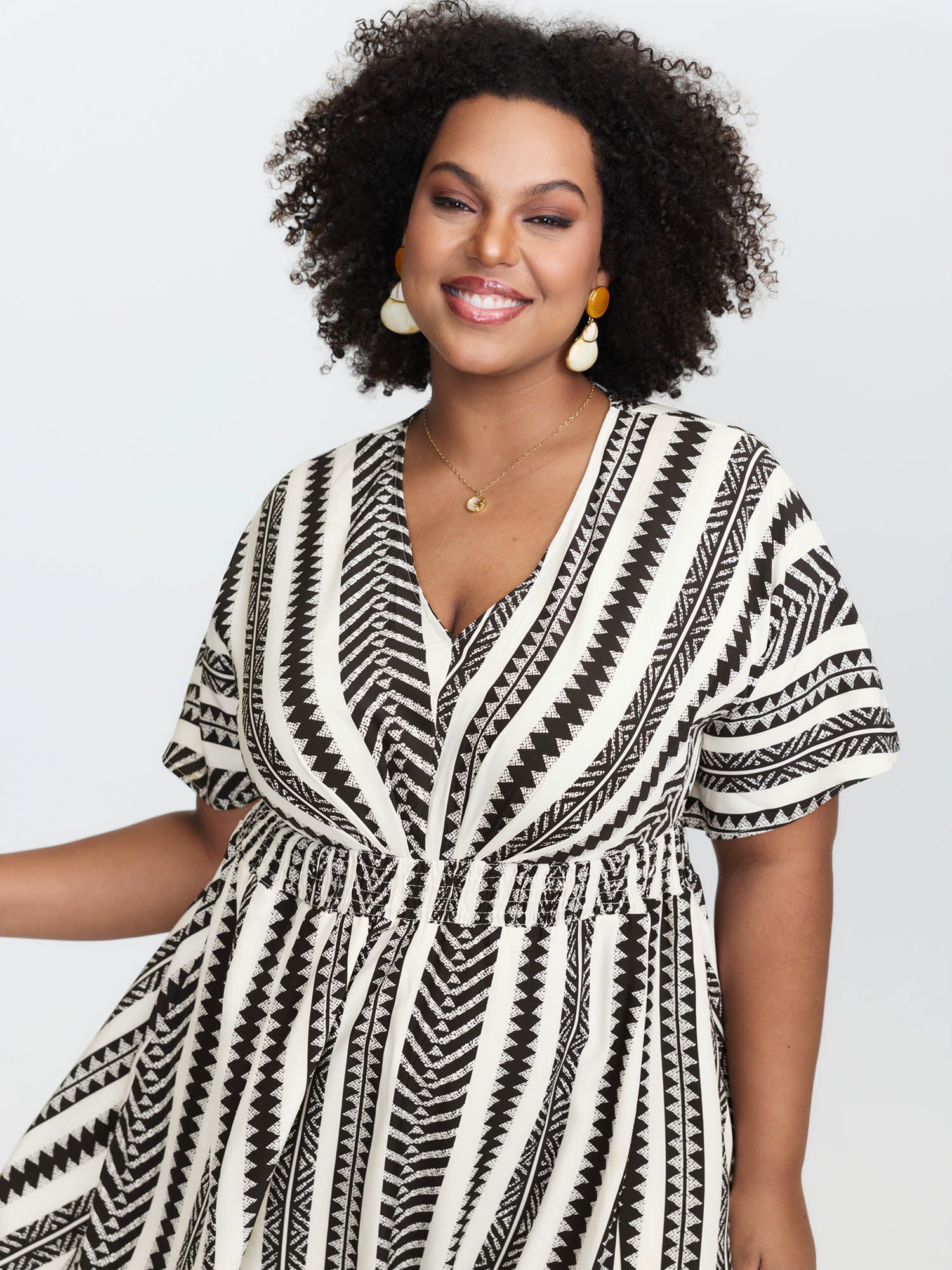 Solid Geometric Dolman Sleeve Pocket Shirred Split Hem Dress