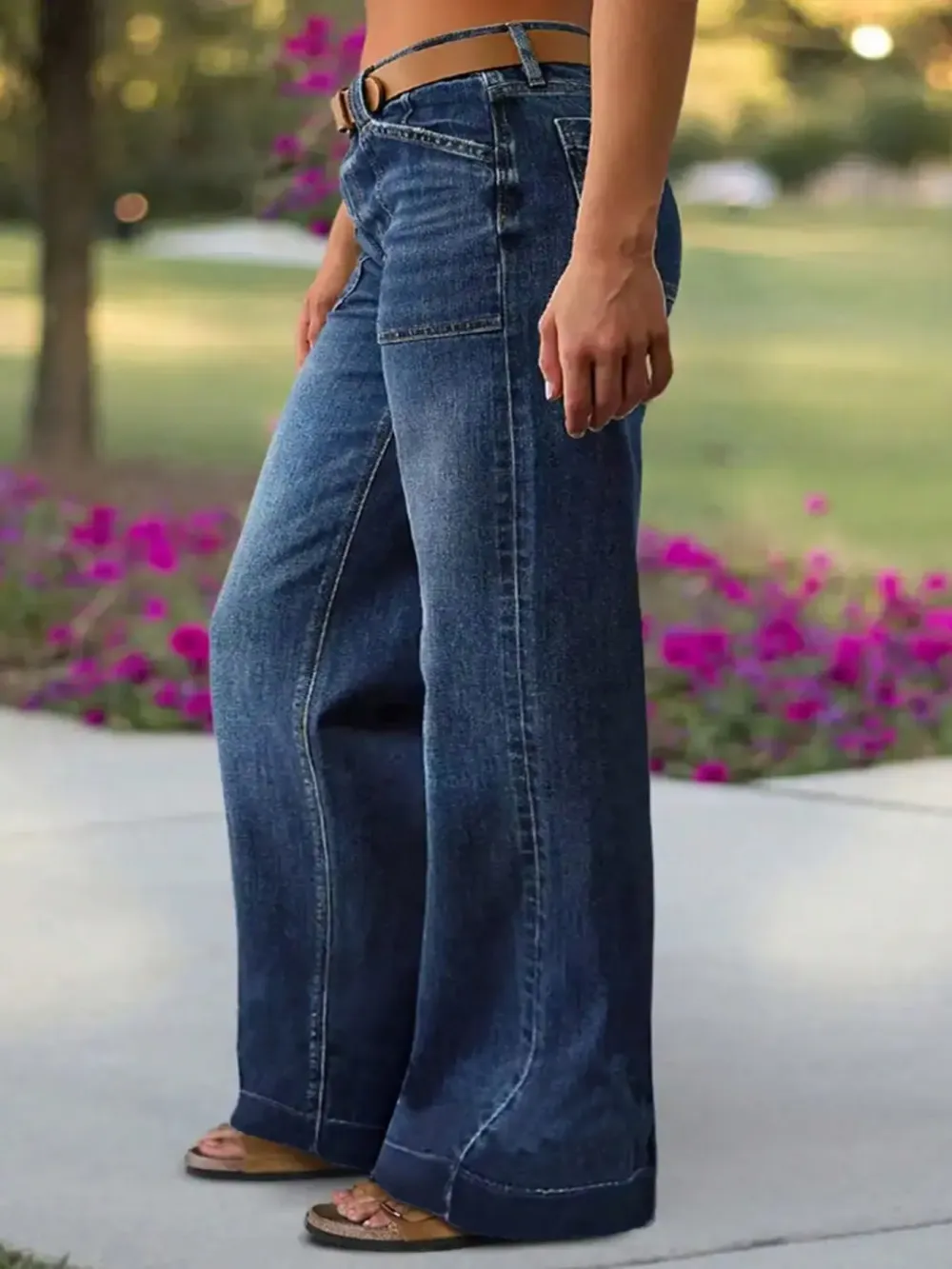 Women's loose straight leg jeans