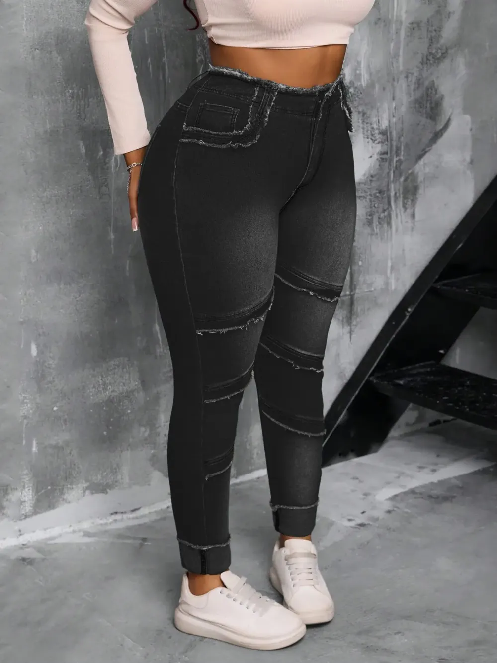 Raw Hem High-Waisted Denim Jeans with Pockets