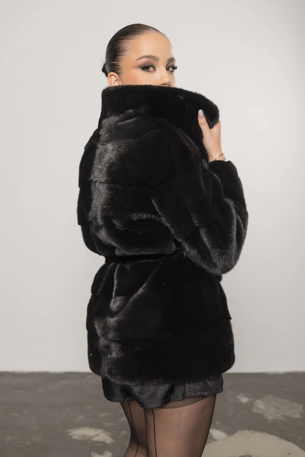 Haină din Blană Naturală de Vizon, Guler Rever, cu Cordon,  Femei, Diamond Black 414