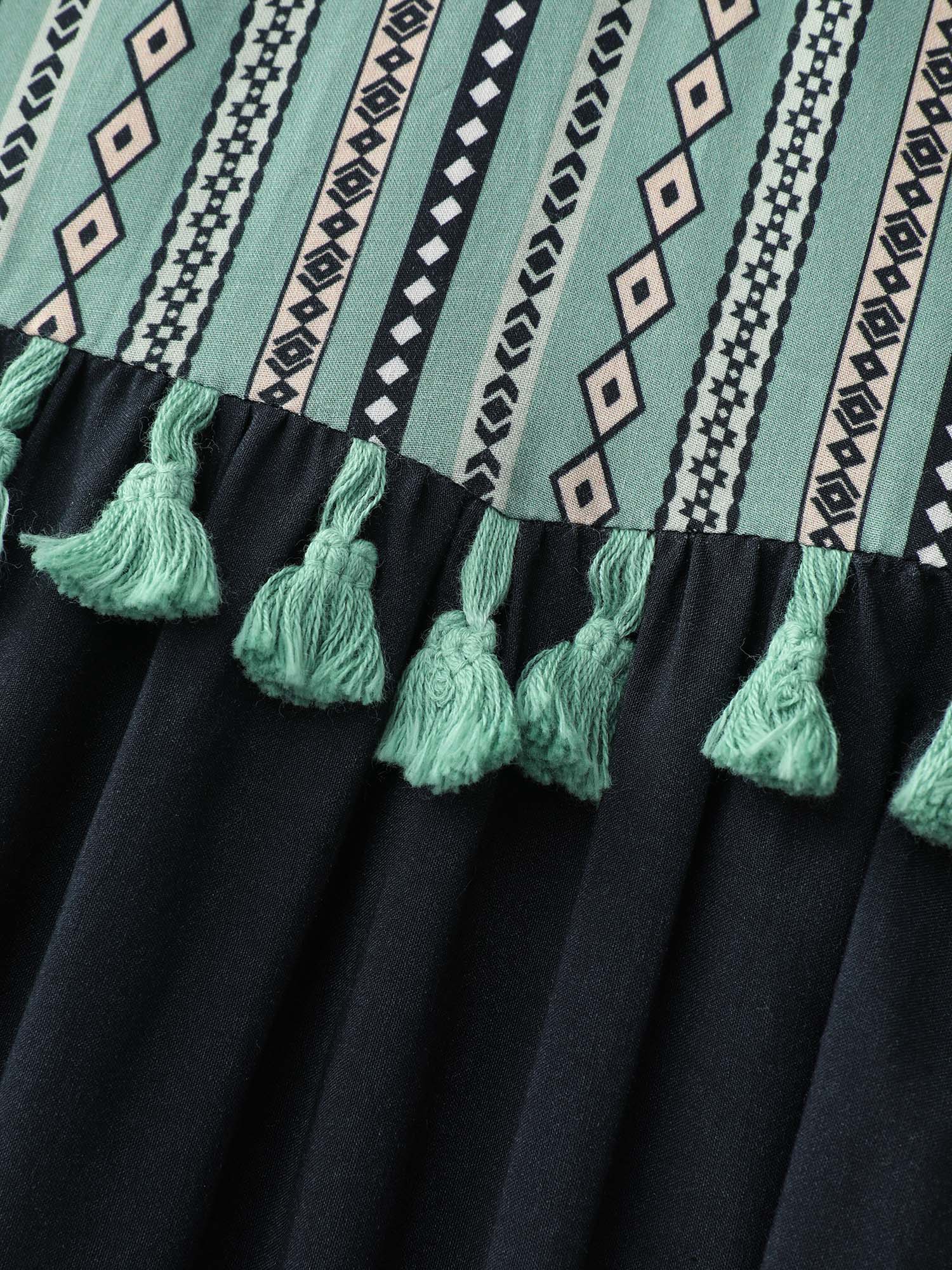 Color Contrast Floral Hem Sleeveless Midi Dress