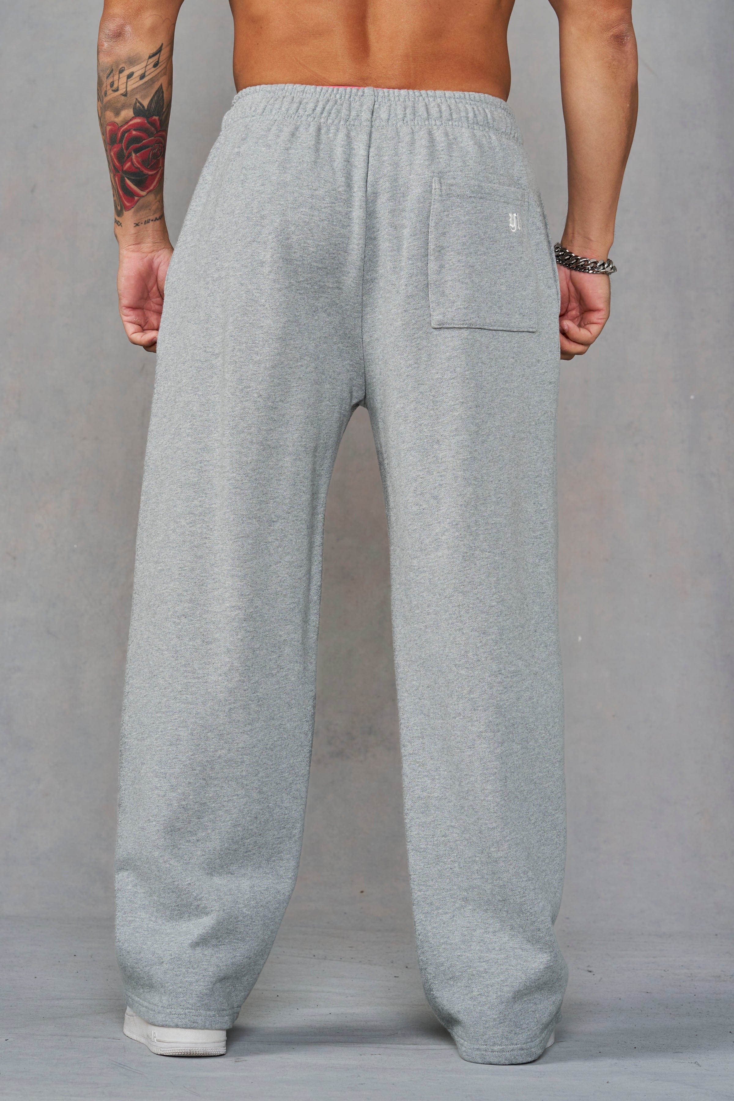 2129 - Core Baggy Sweats