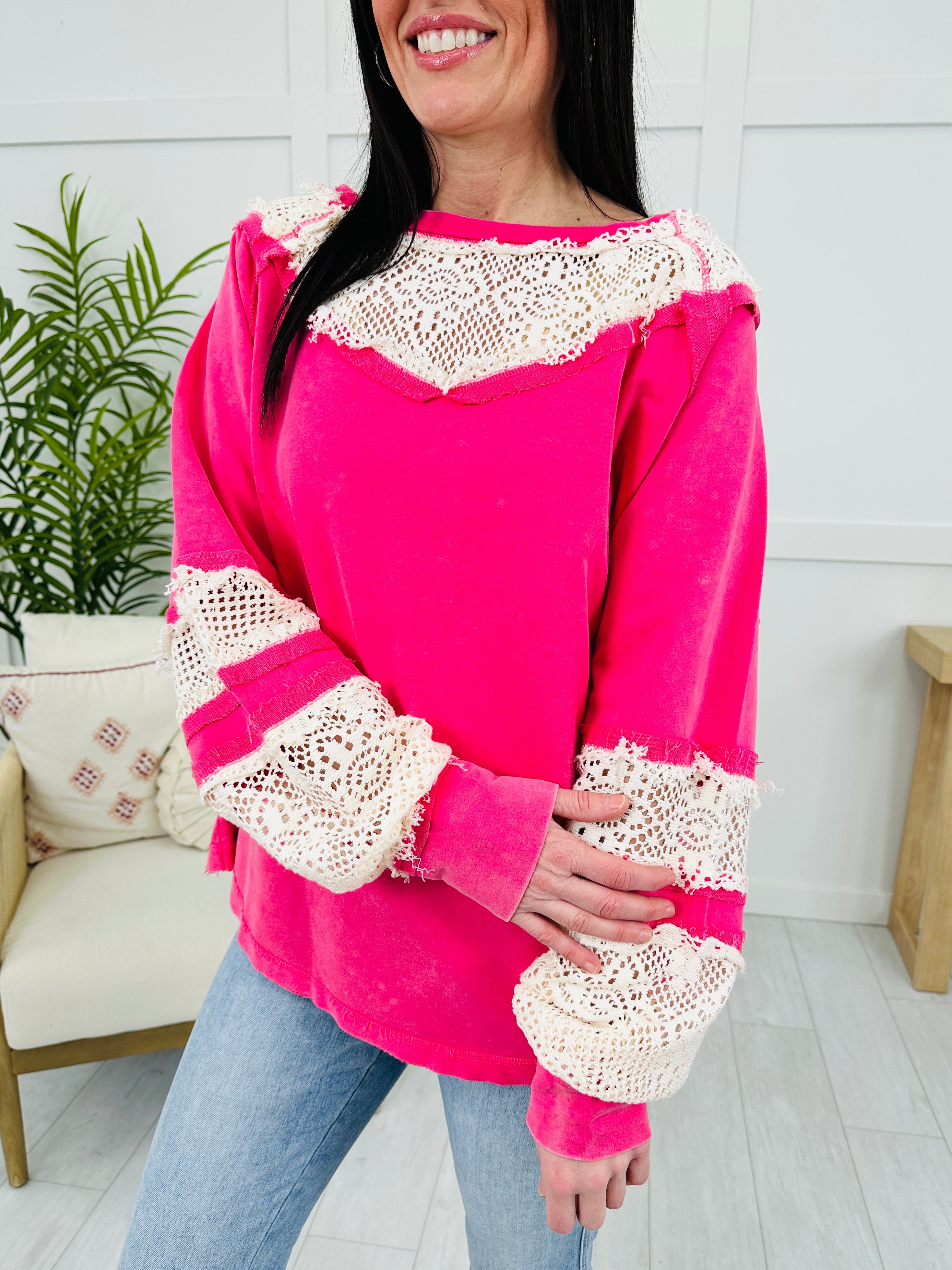 Lace In The Clouds Top In Fuchsia
