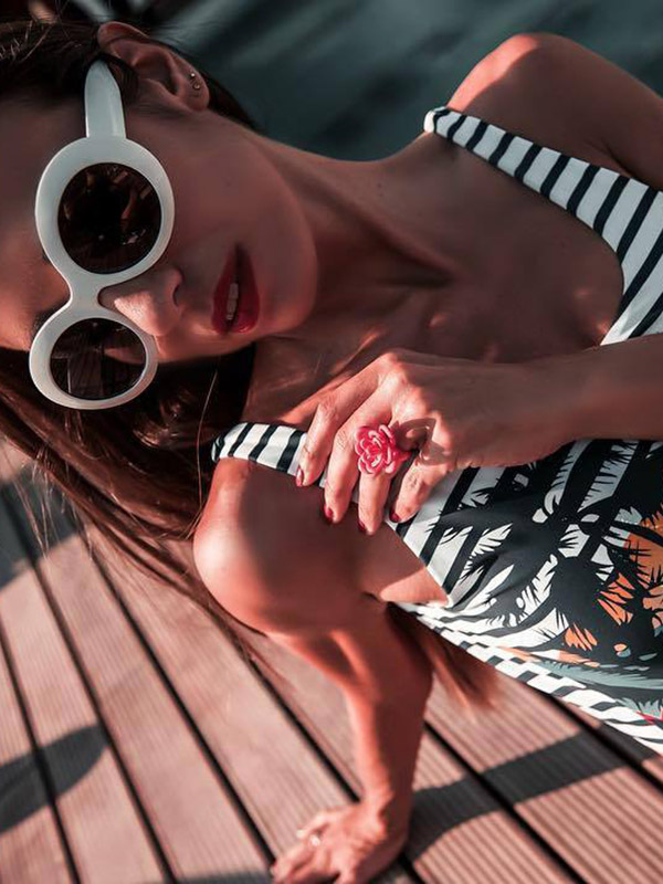 Floral Printed U-Neck Backless One-Piece Swimwear