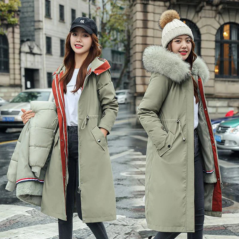 Women's winter parka with hood and fur collar