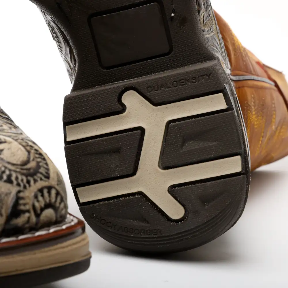 TBR Desert Hand-Tooled Leather Boots With 3D Lightweight Sole - Composite Toe