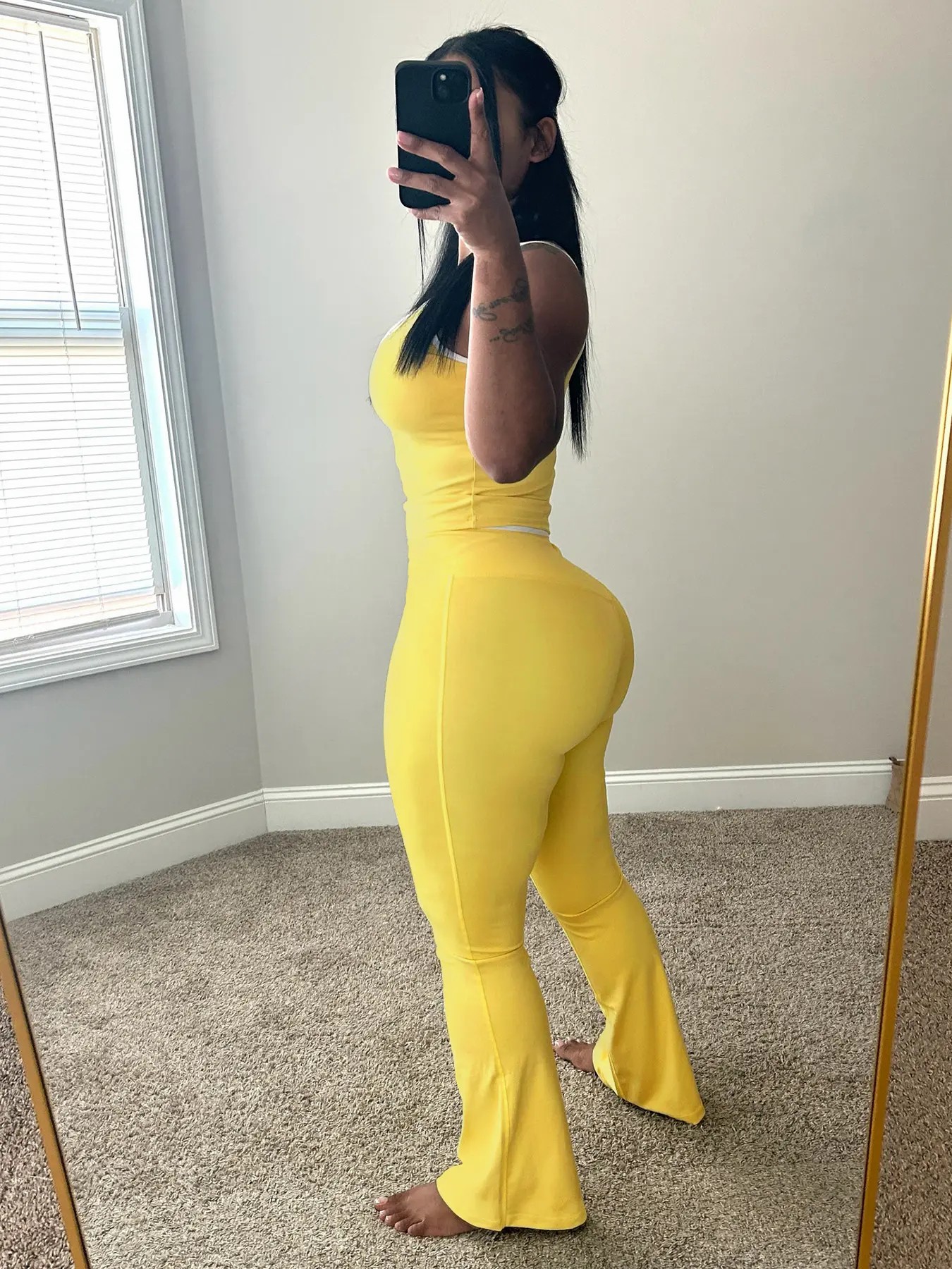 Women's Chic Colorblock Sleeveless Tank & High-Waisted Flared Leggings Set