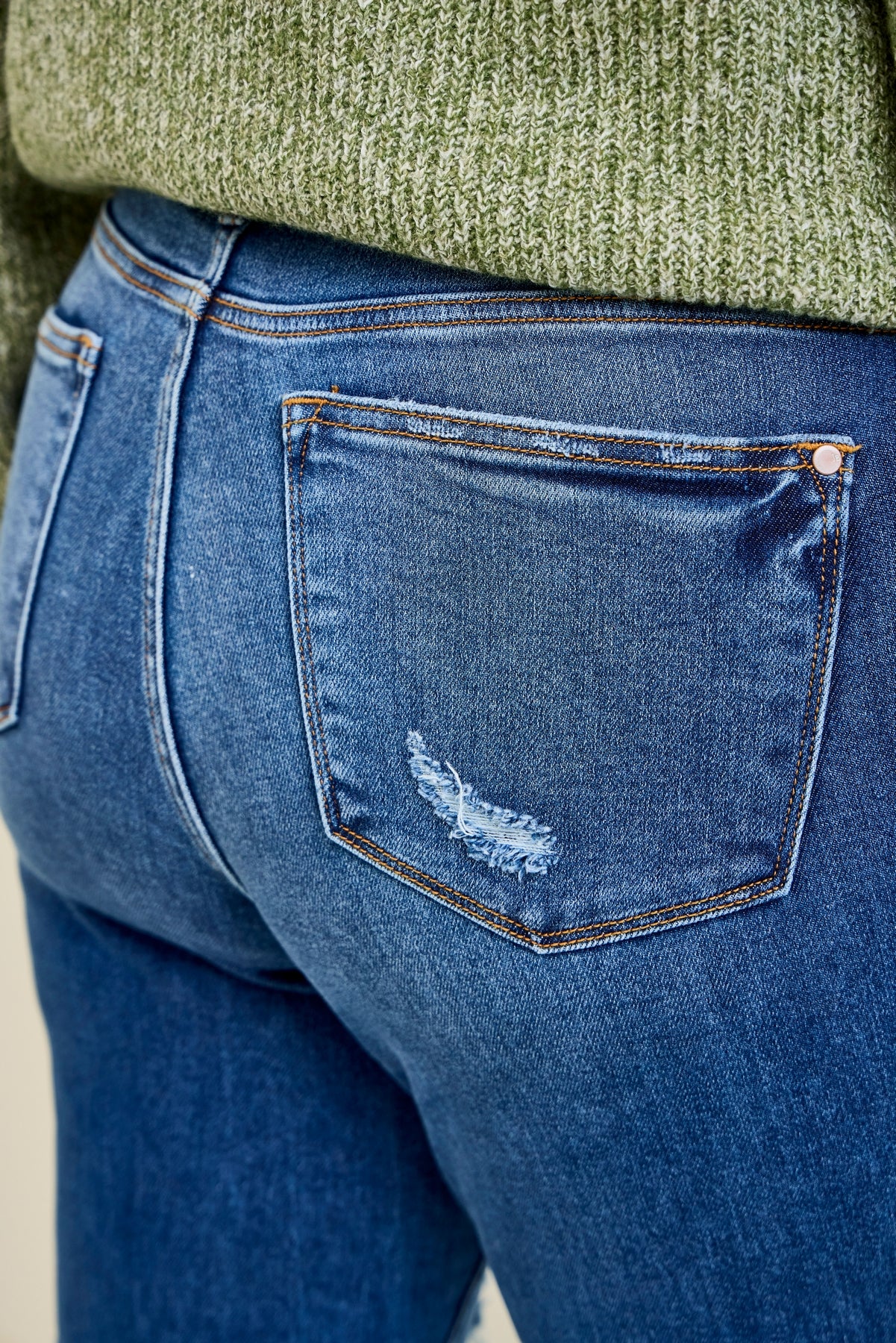 Brett Distressed Dad Jeans - PLUS