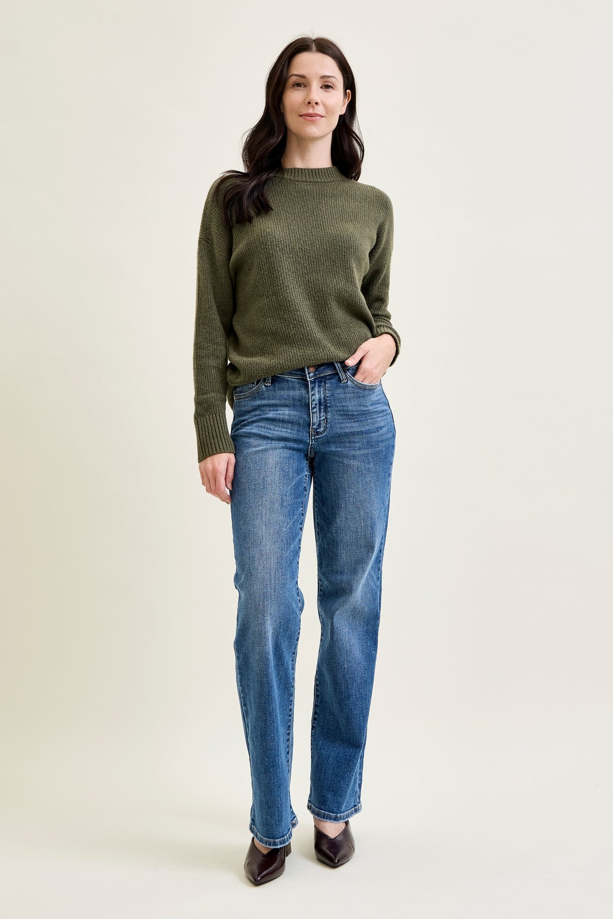 Samantha Mid Rise V-Front Straight Jeans