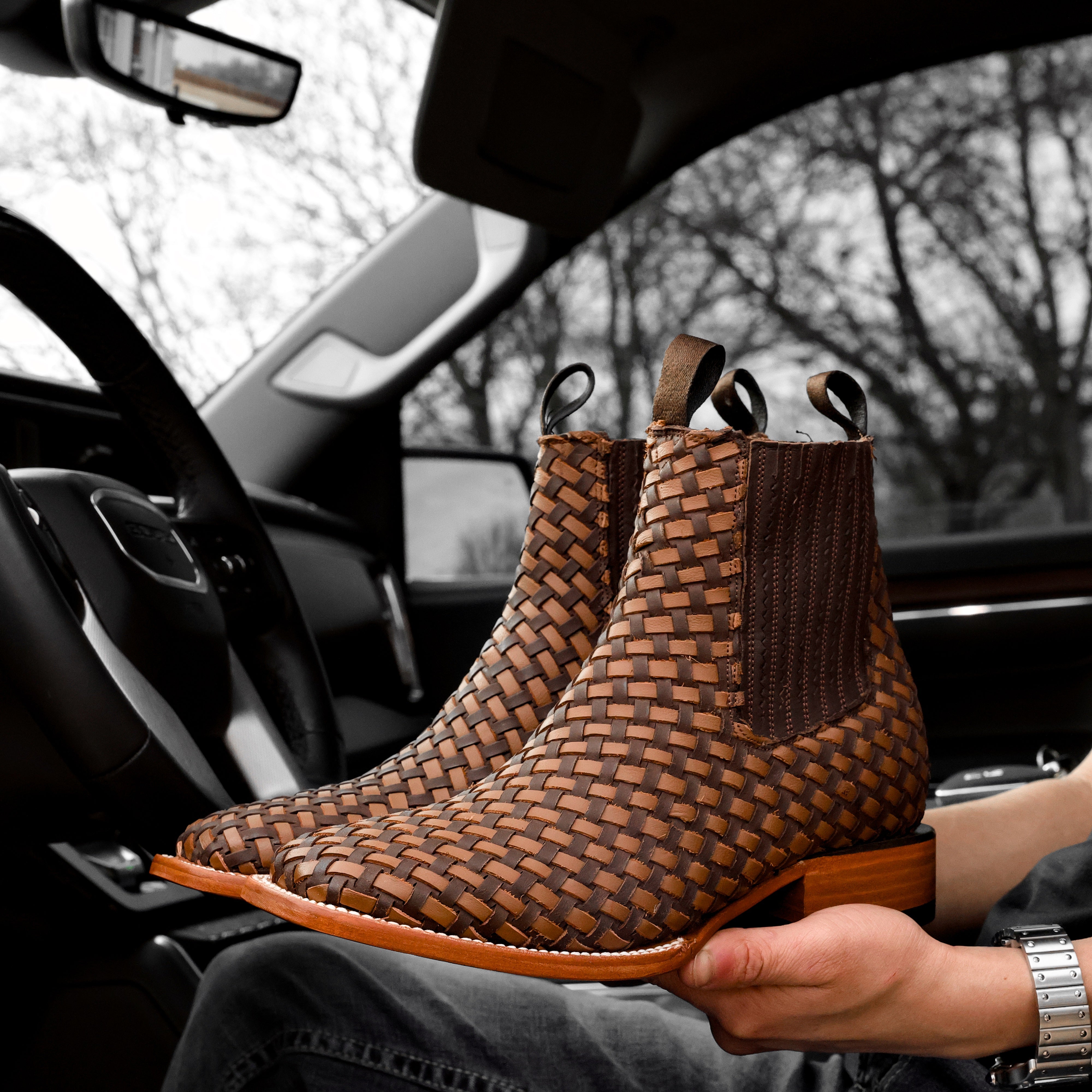 Brown Basketweave Botines - Square Toe
