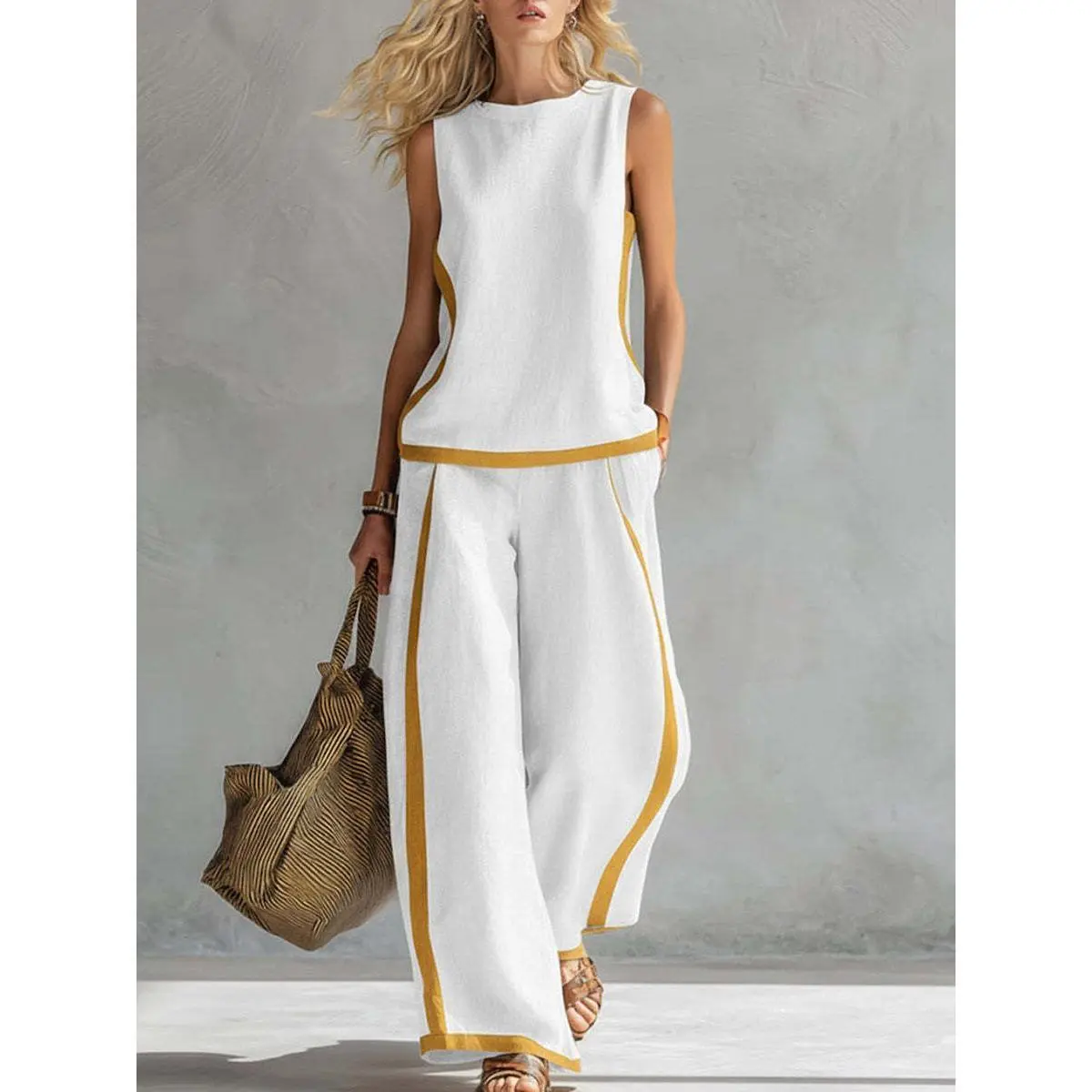 2026 New Arrival: Women's Two-Piece Set — Sleeveless Color-Block Top & Wide-Leg Pants