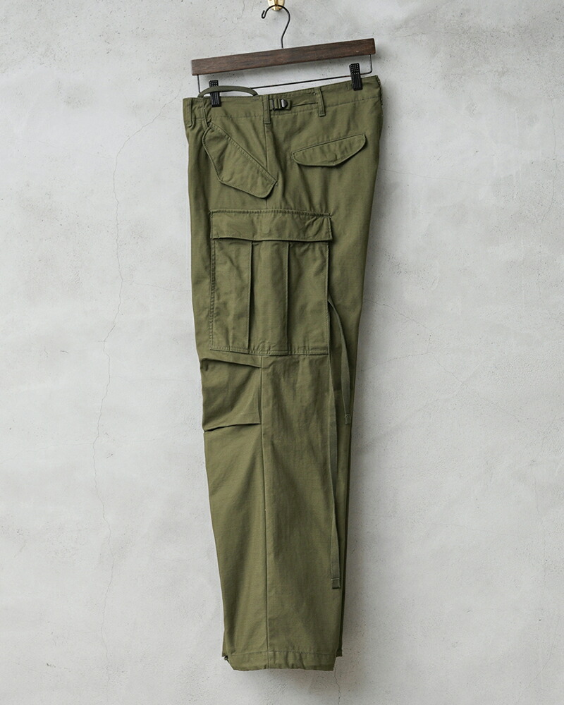 Vintage Style Wide Cargo Pants – Relaxed Fit Utility Trousers
