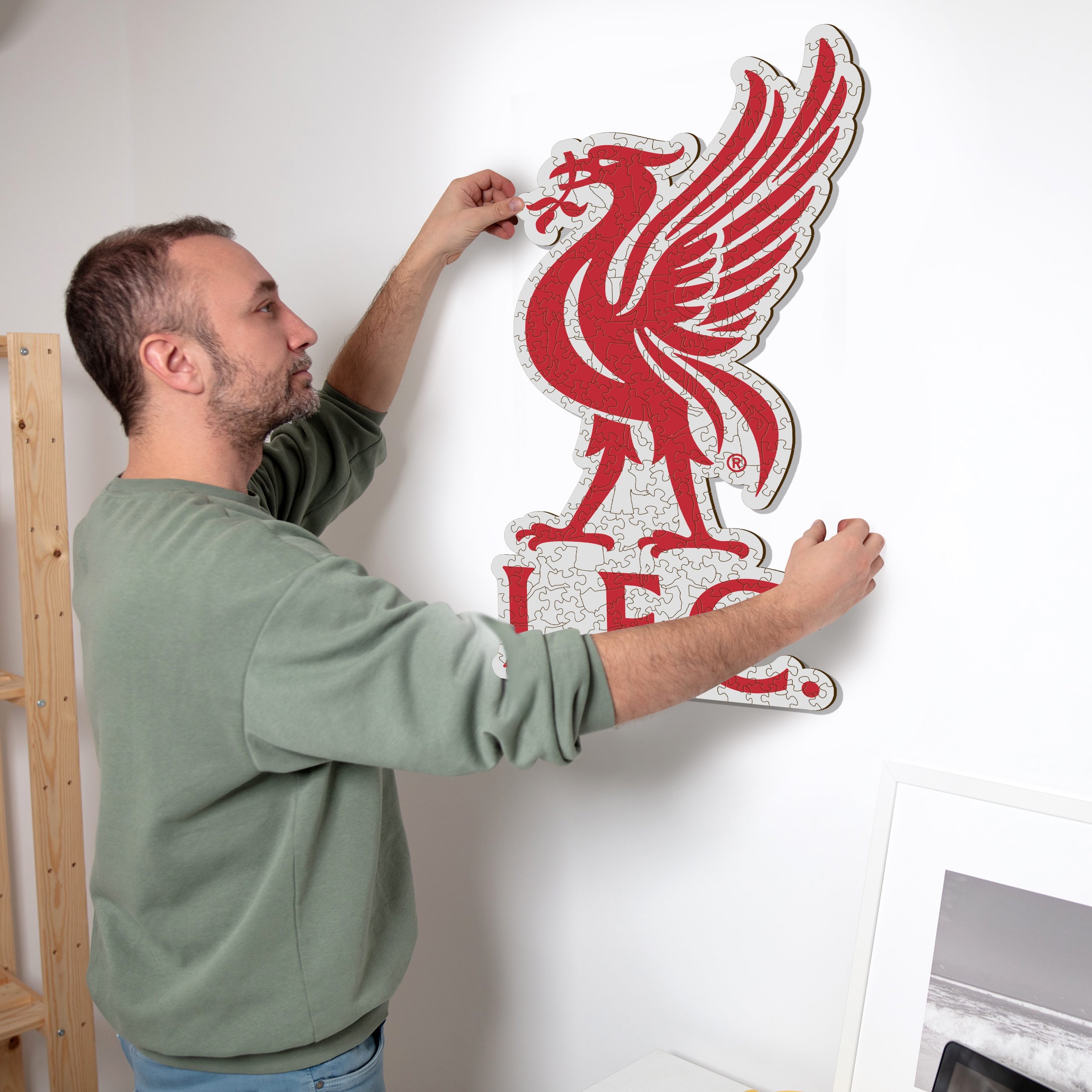 Liverpool FC® Liver Bird Logo - Wooden Puzzle